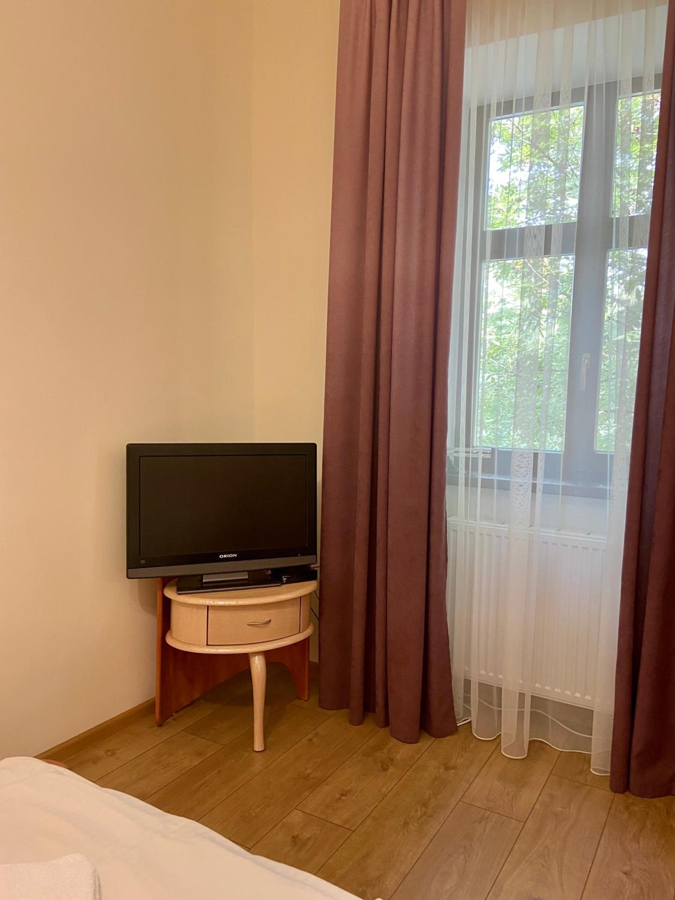 Yaroslav Osmomysl Square Apartments view 5