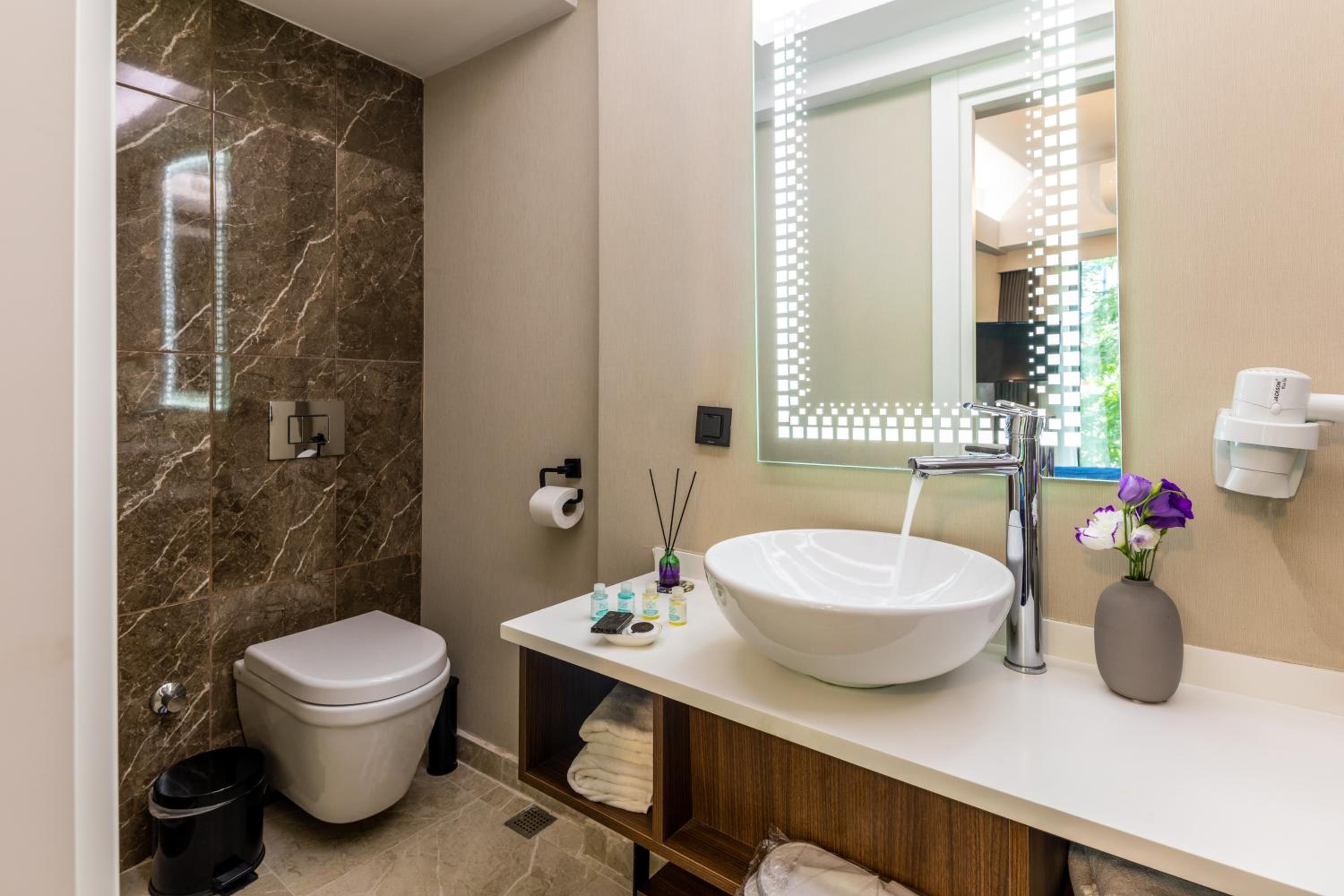 Union Otel Port - Image 24