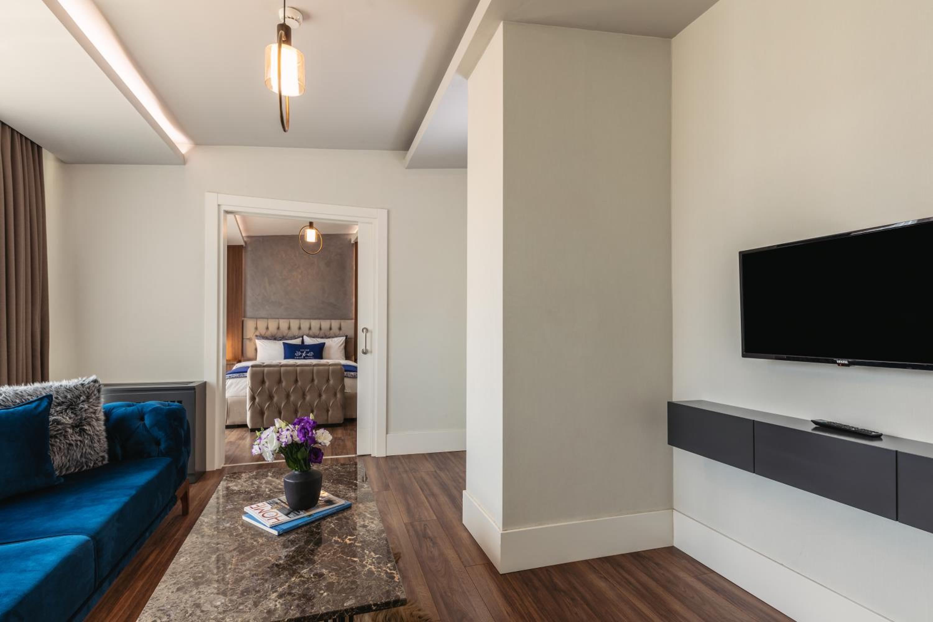 Union Otel Port - Image 37