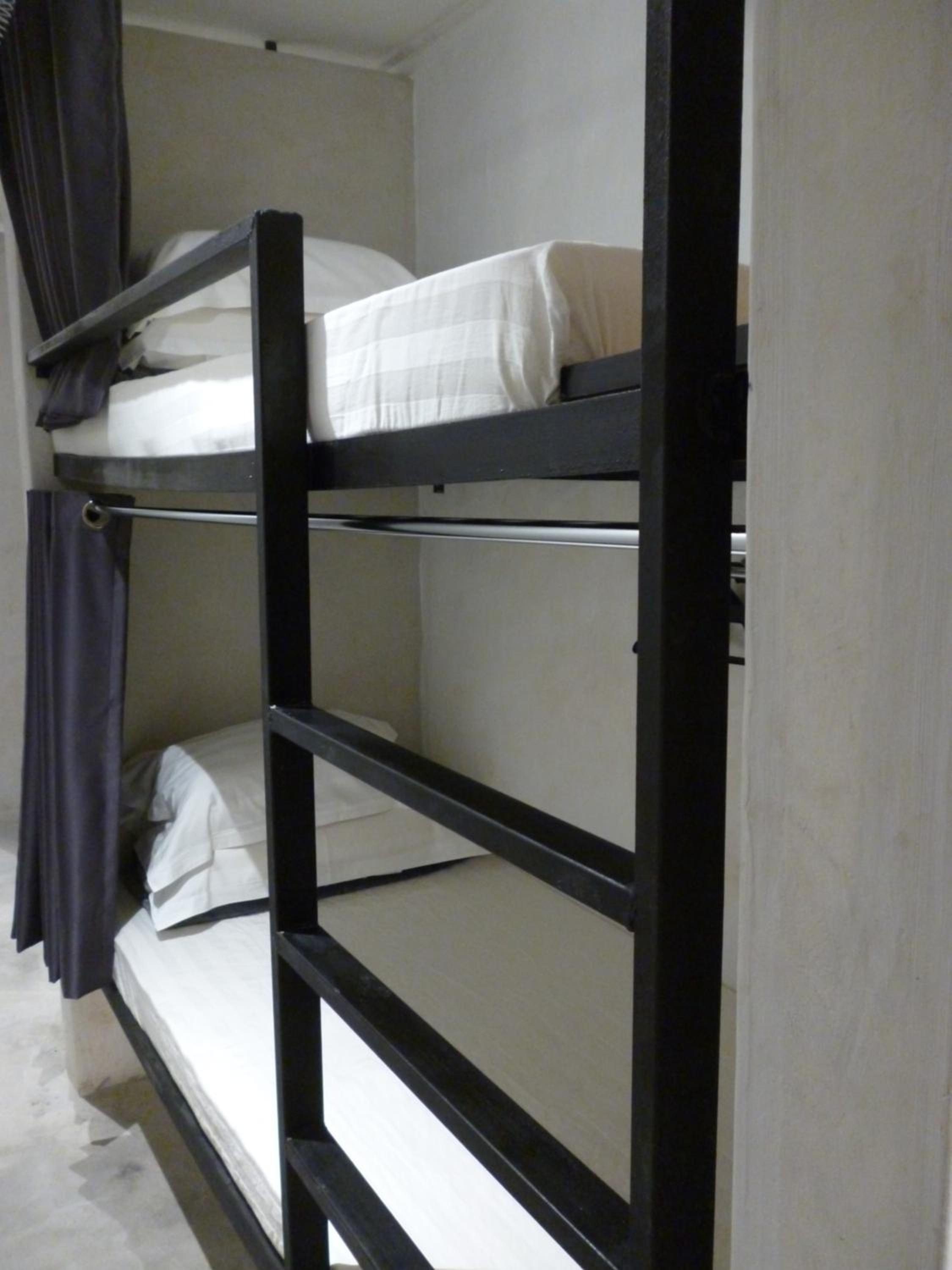 Ola Hostel