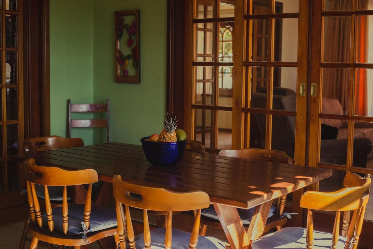Casa Cerejeira by Capivari Lodge Home