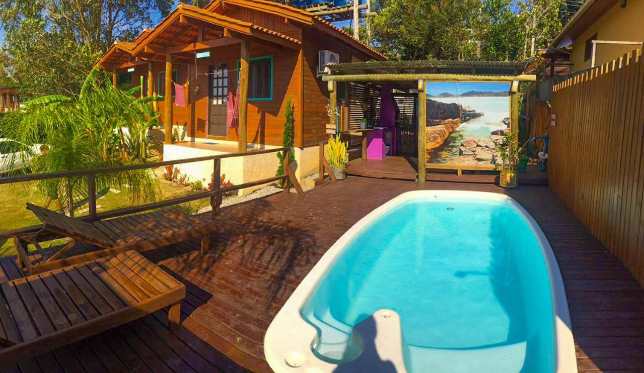 Hindu Box Containers e Cabanas