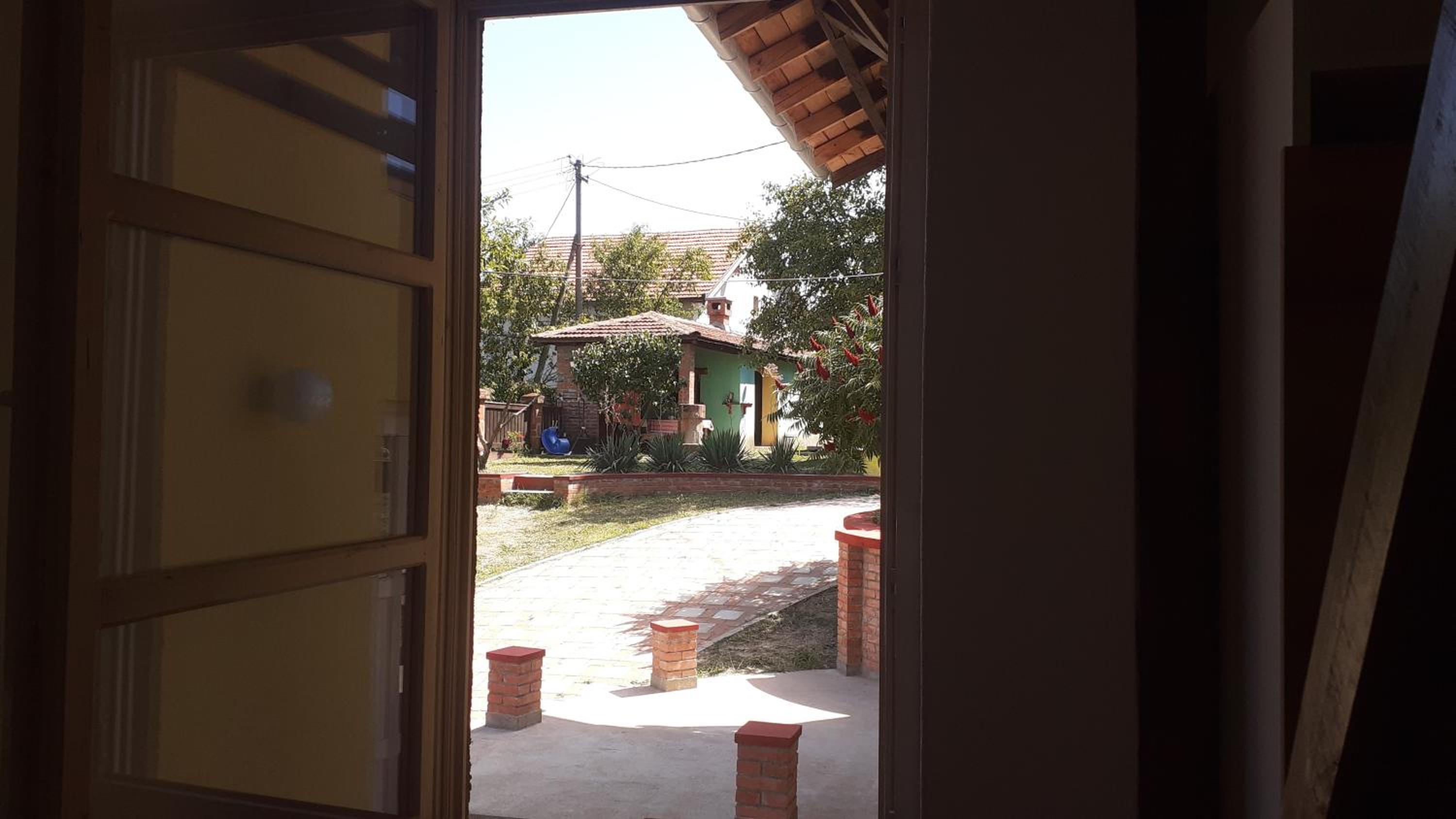 Photo 25
