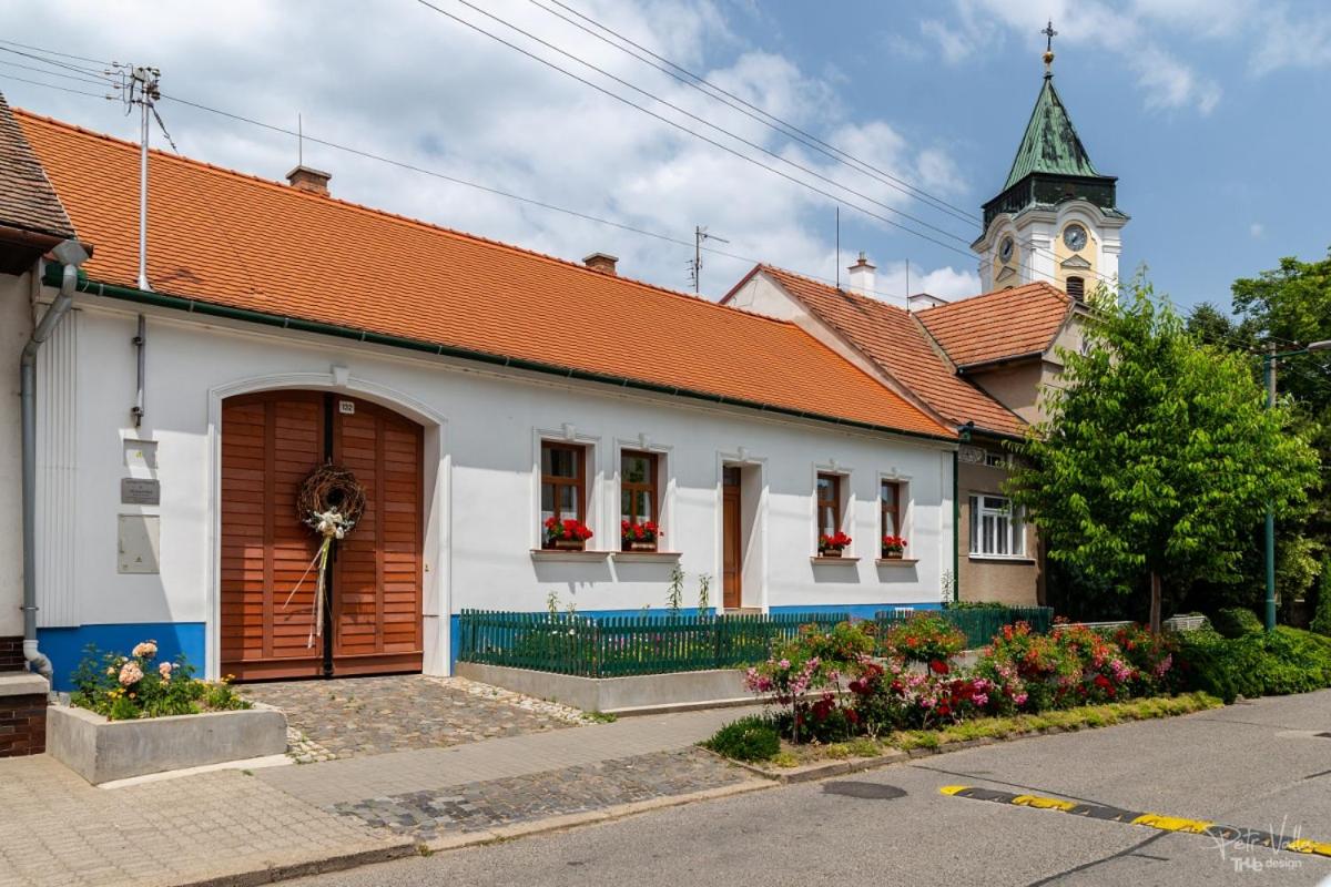 Photo 34