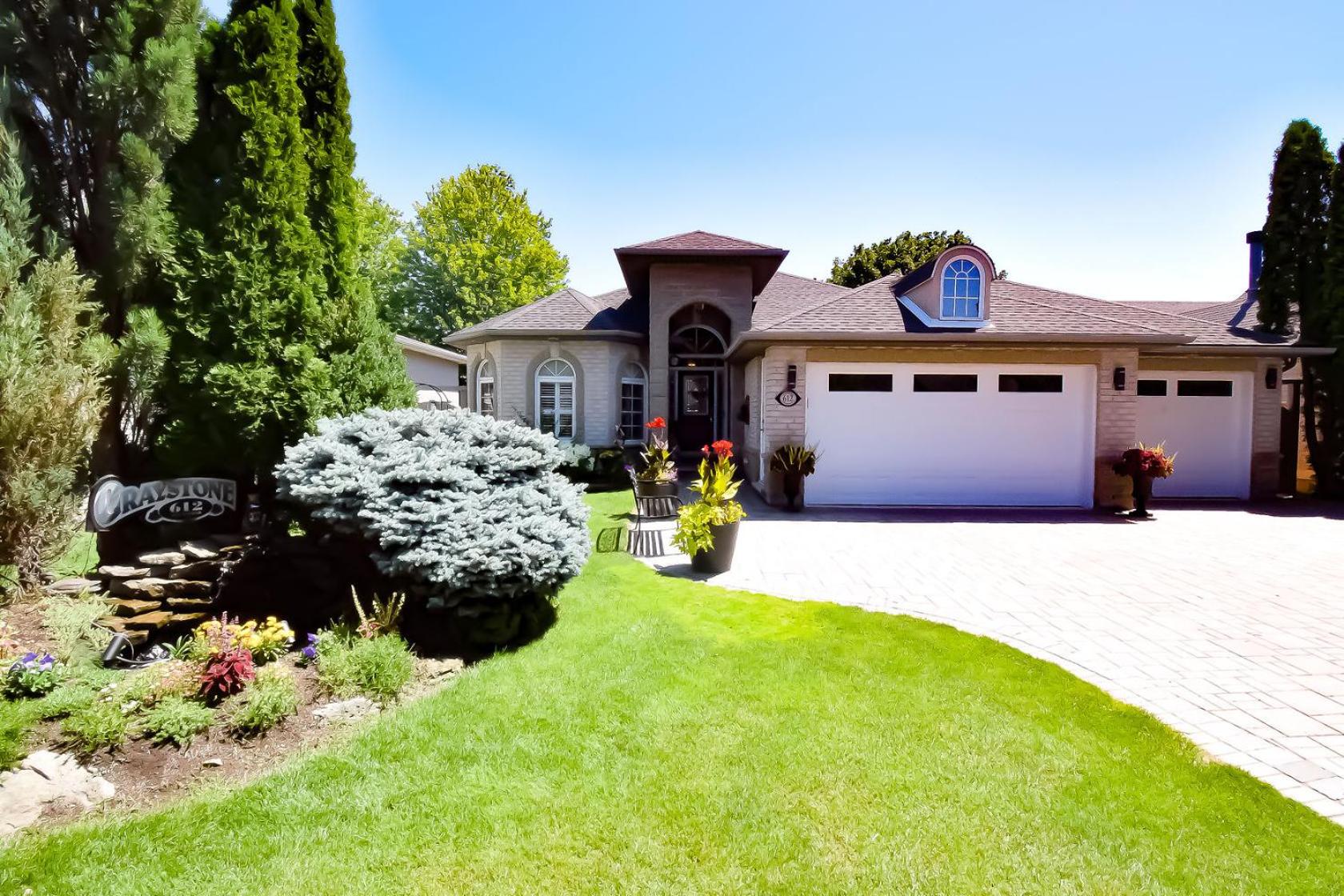 Graystone Bed & Breakfast