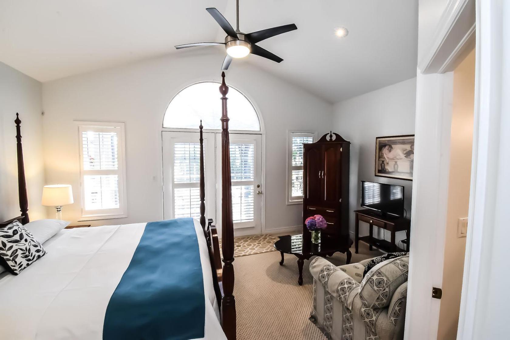 Graystone Bed & Breakfast