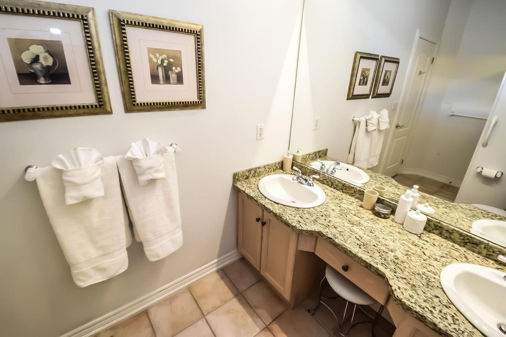 Graystone Bed & Breakfast
