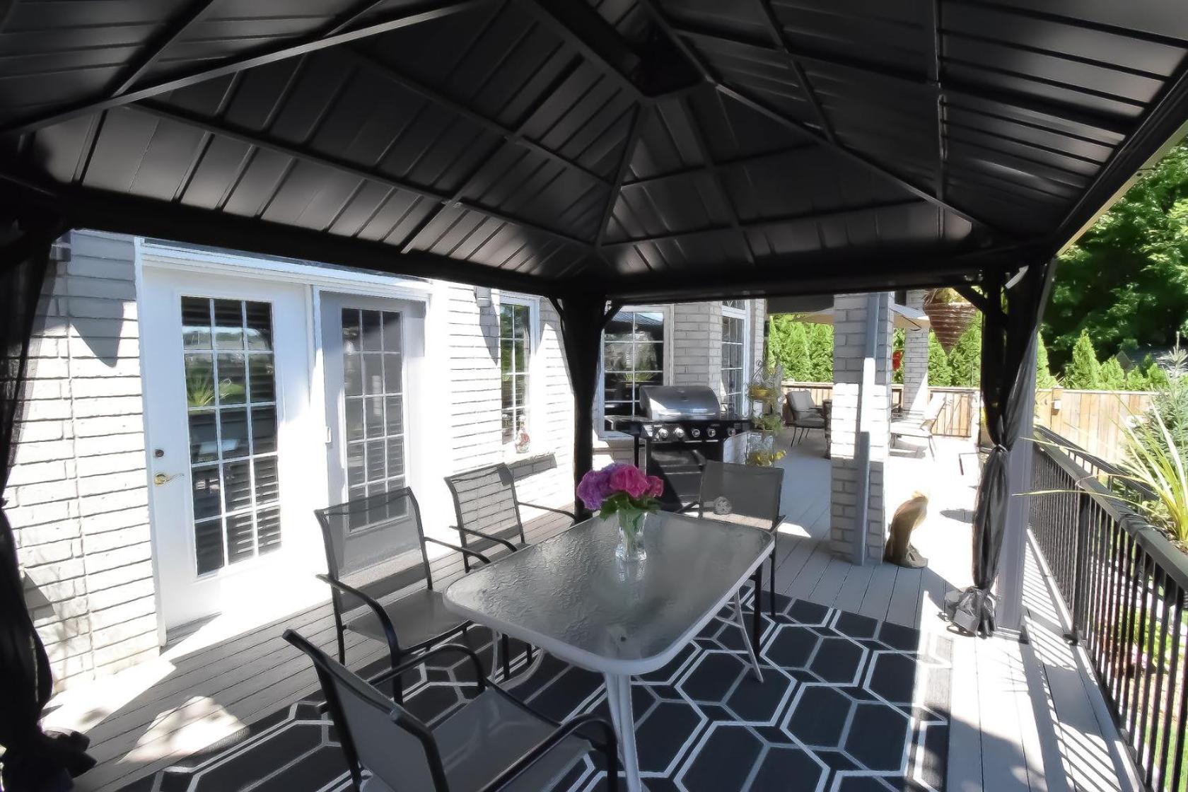 Graystone Bed & Breakfast