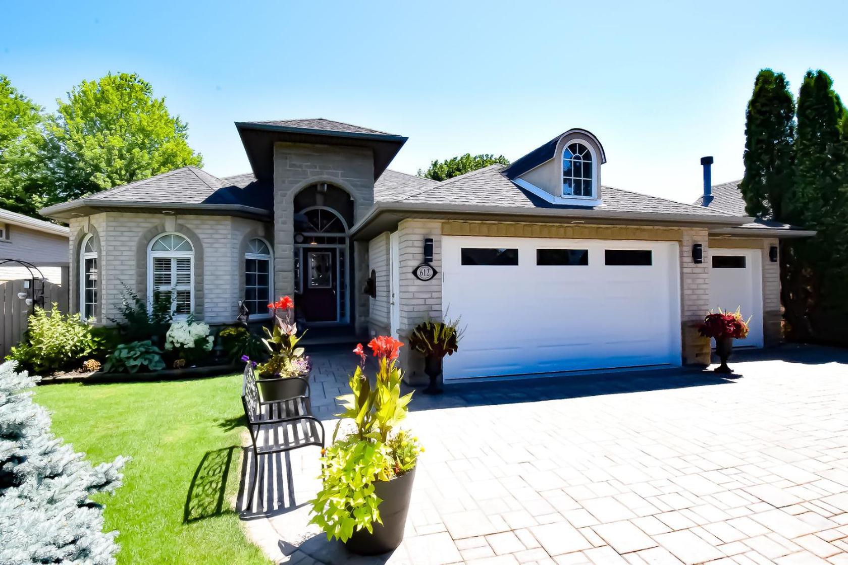 Graystone Bed & Breakfast