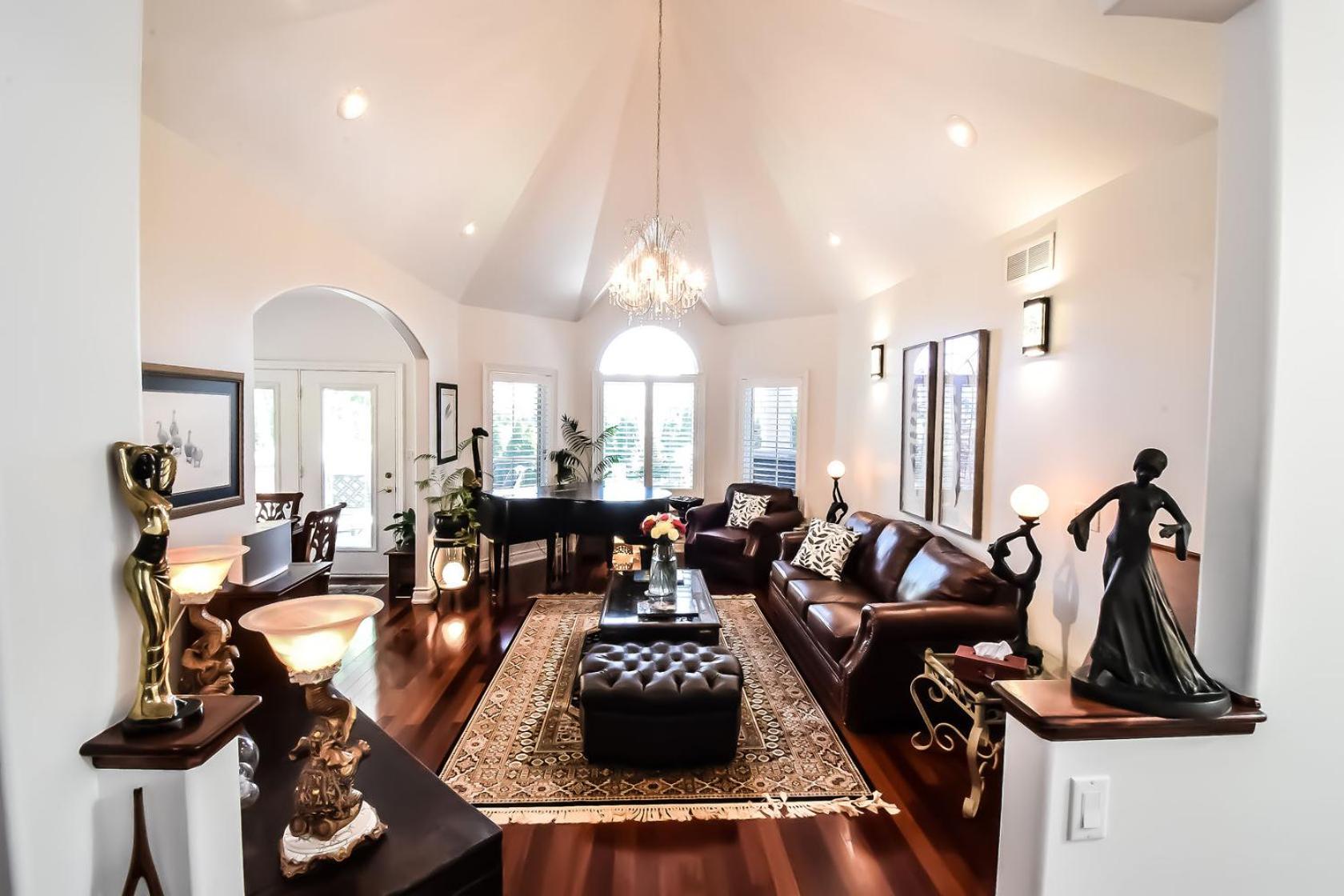 Graystone Bed & Breakfast