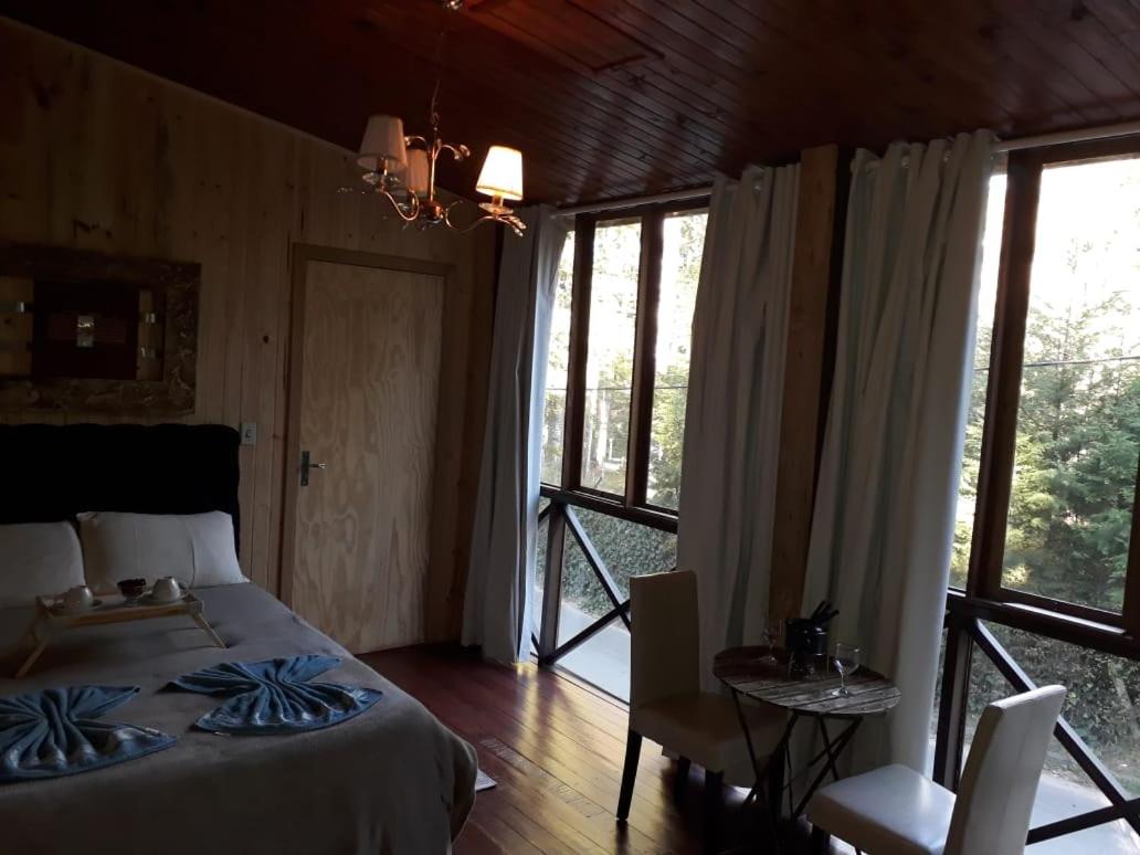 Villa Valentina chalés com lareira e churrasqueira