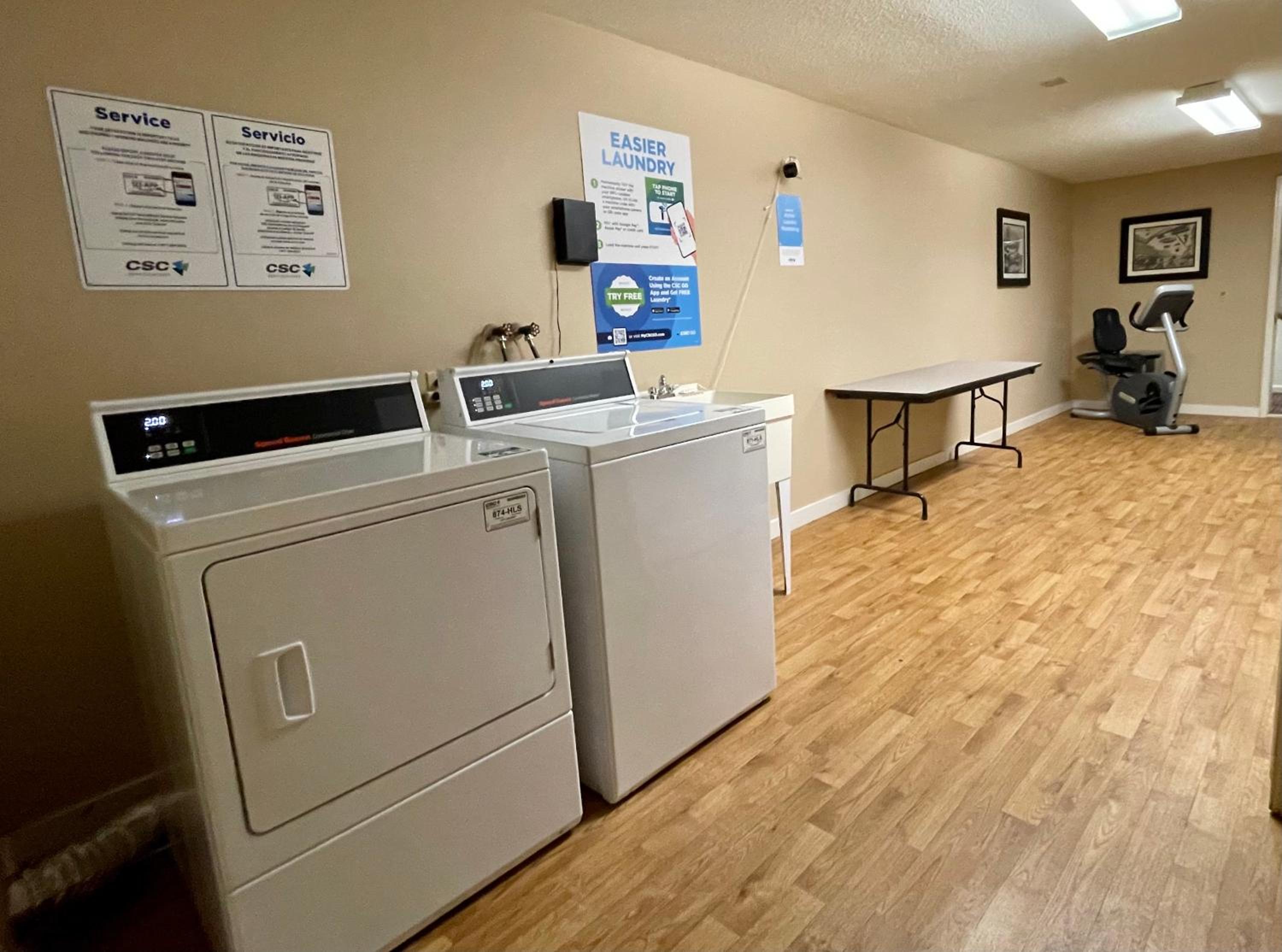 The Central Downtown Inn Suites