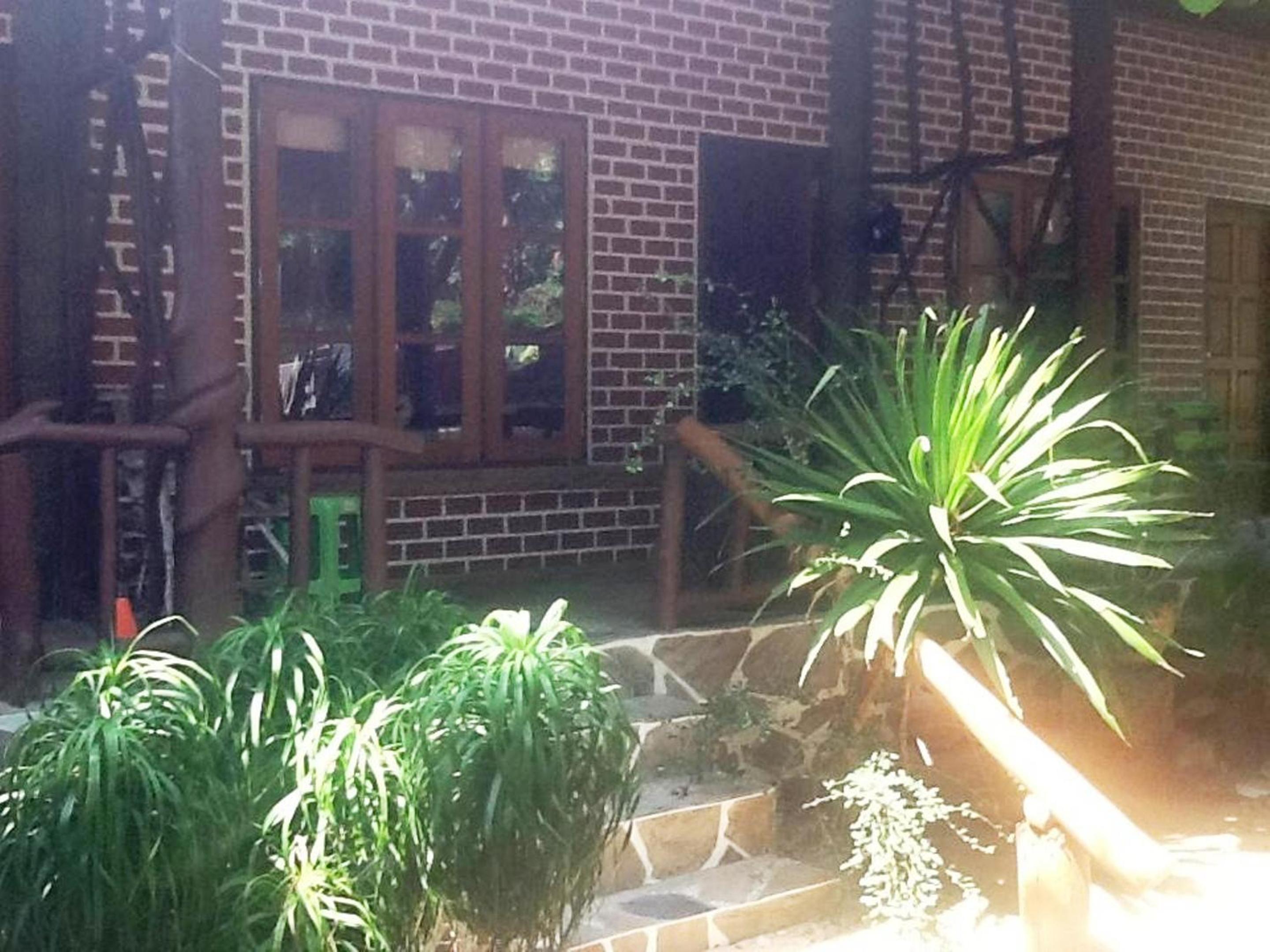 Peach Guesthouse