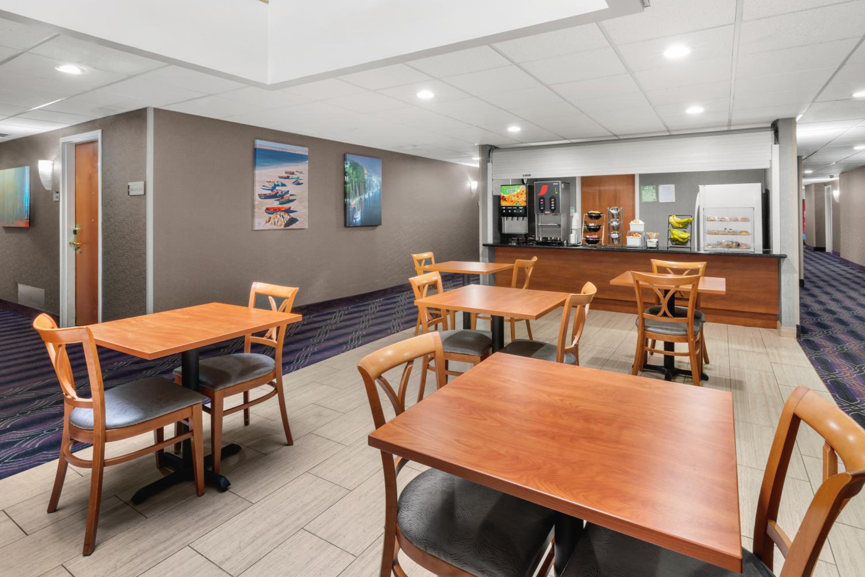 Hotel Aura SFO Airport FREE SHUTTLE - Property Image 7