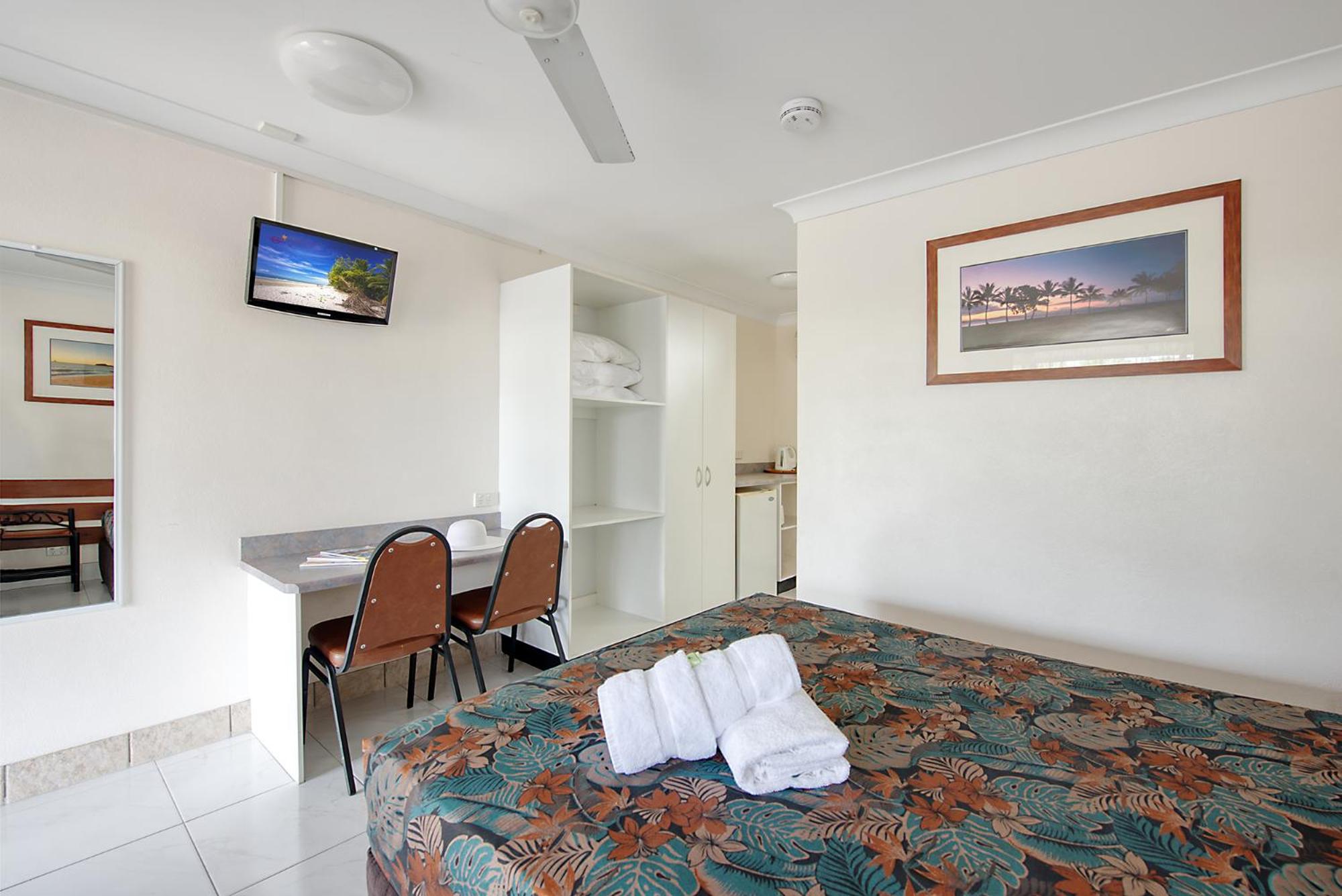 Demi View Motel