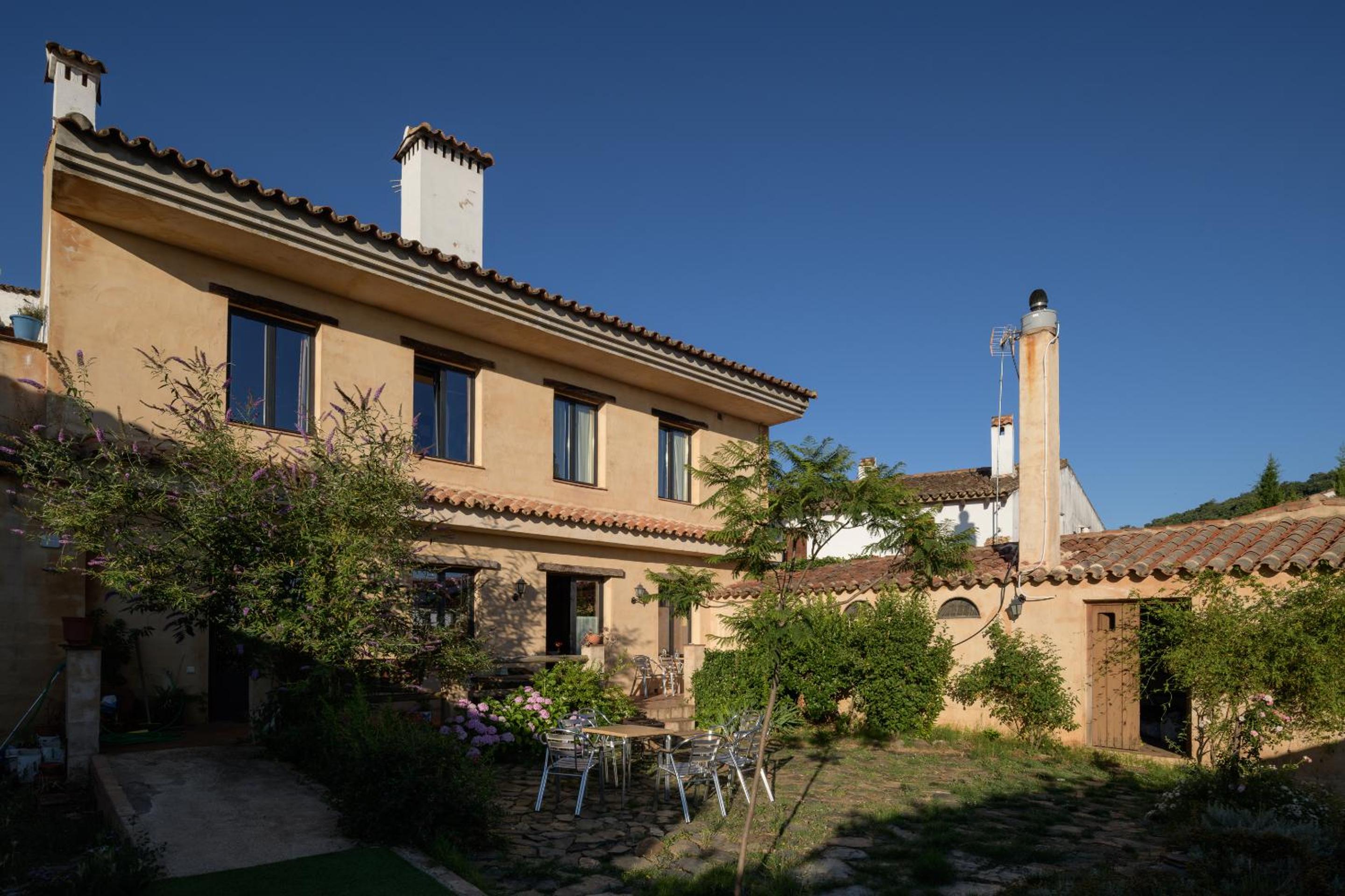 La Flamenca Inn - Property Image 20