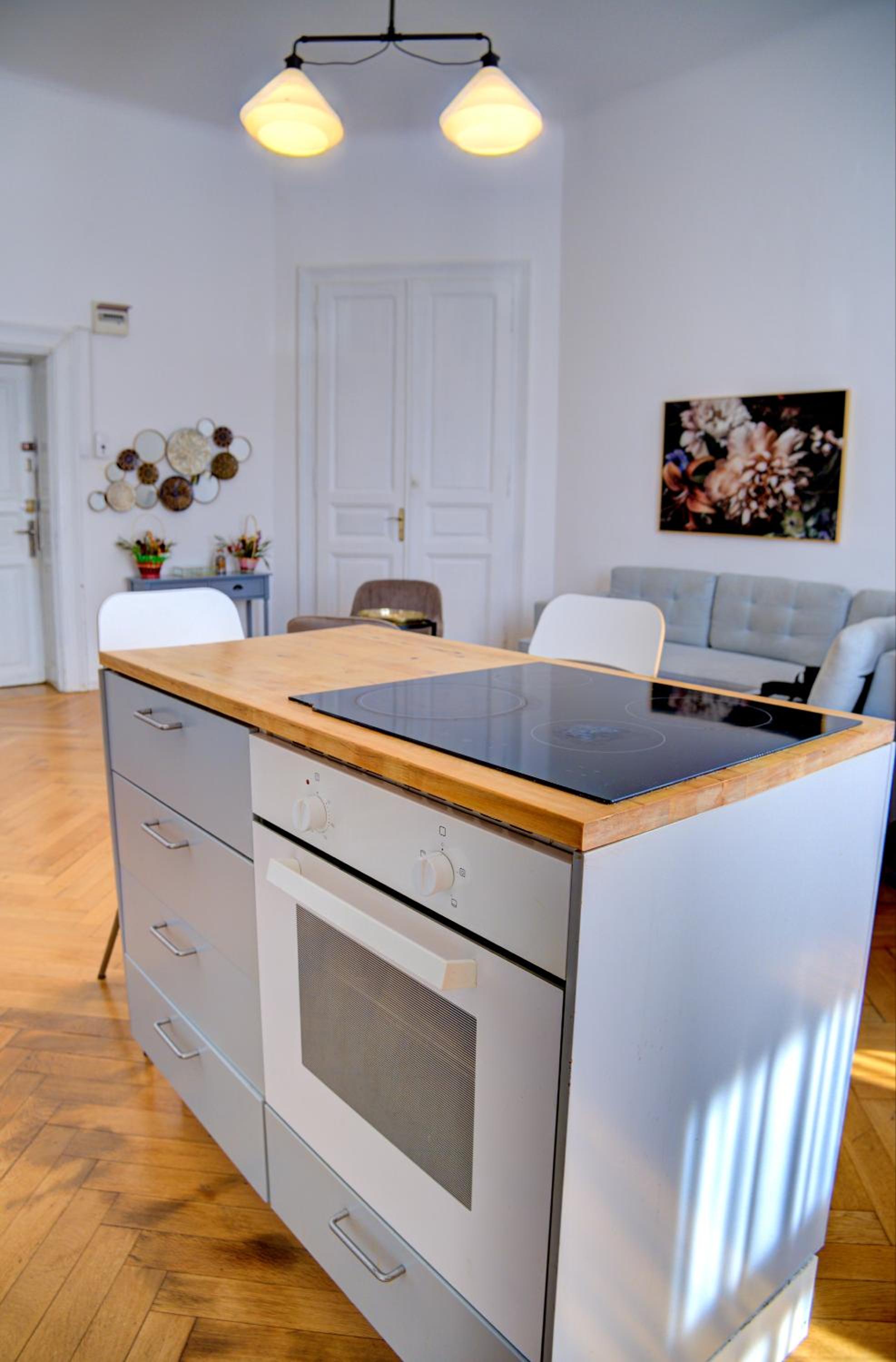 Ultracentral Cozy Apartment on Calea Victoriei with Amazing View