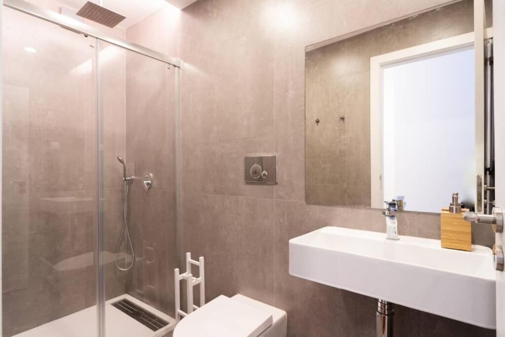 Lisbon Historical Center renewed apartment