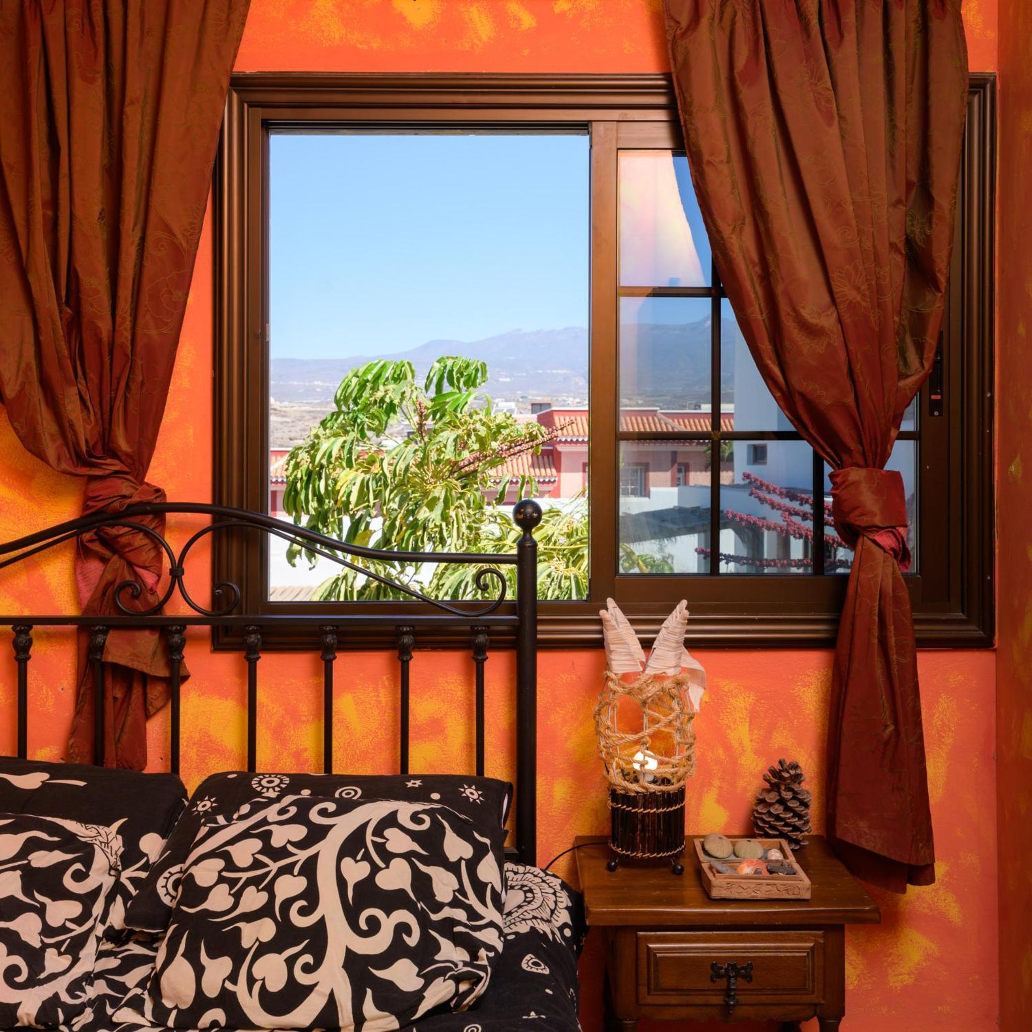Los Amigos Nest Hostel