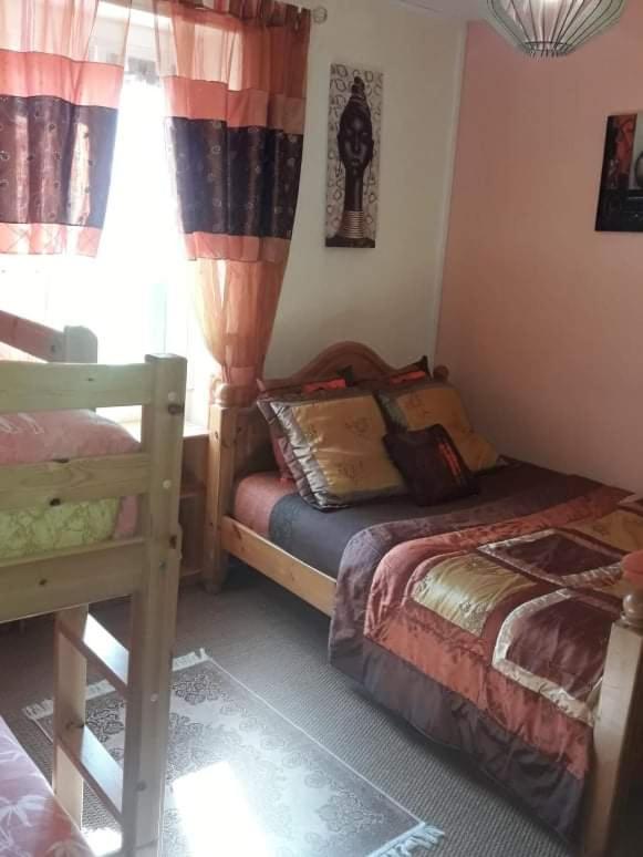 Sunset House Chambres de Hotes view 4