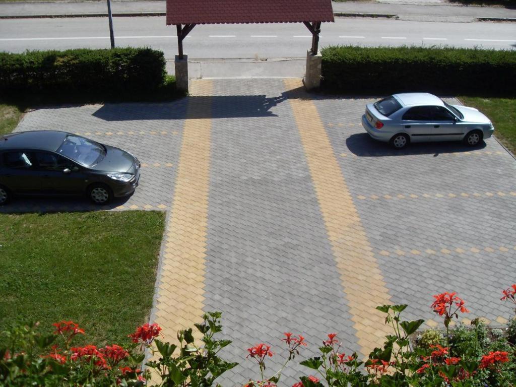 Photo 40