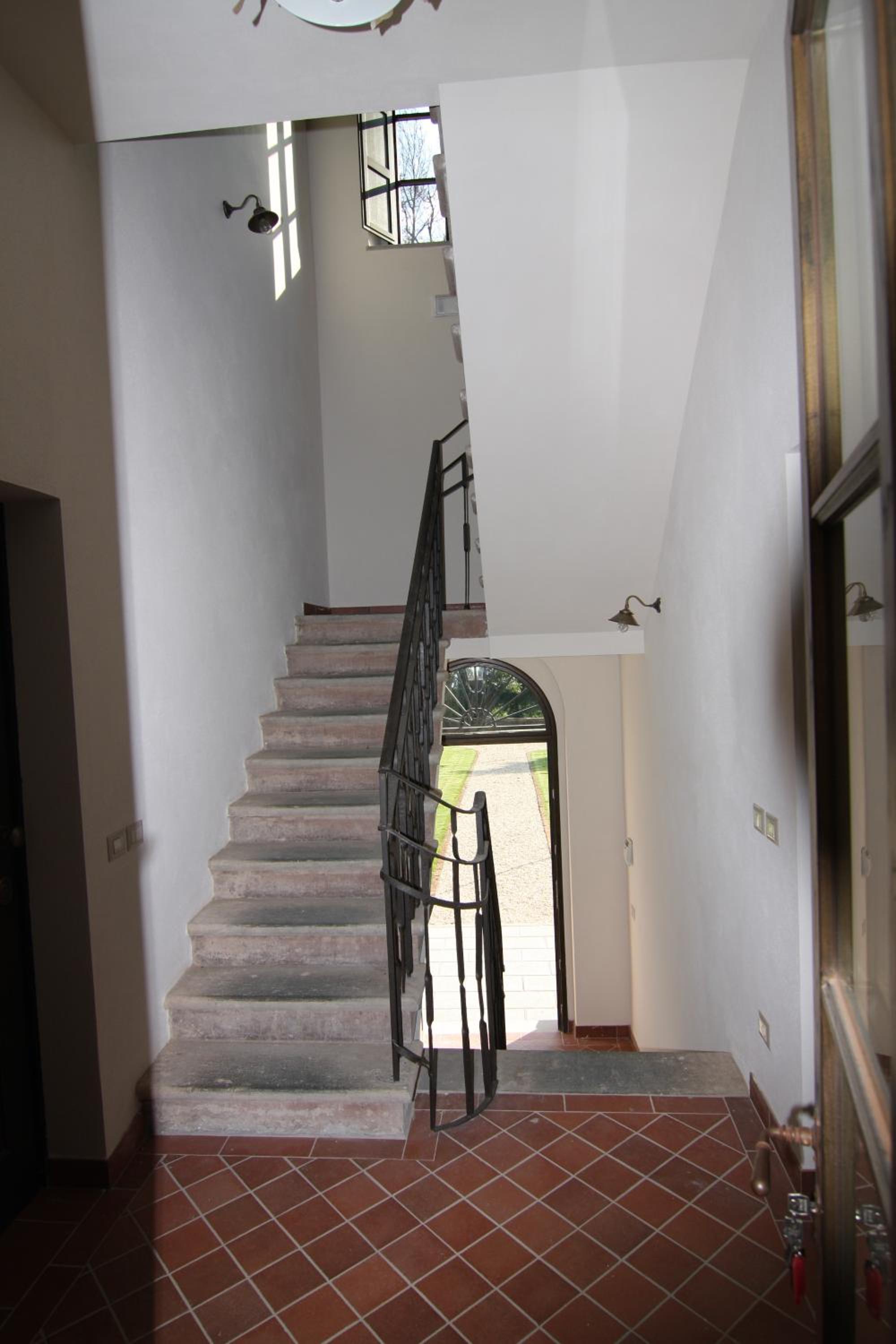 Photo 36