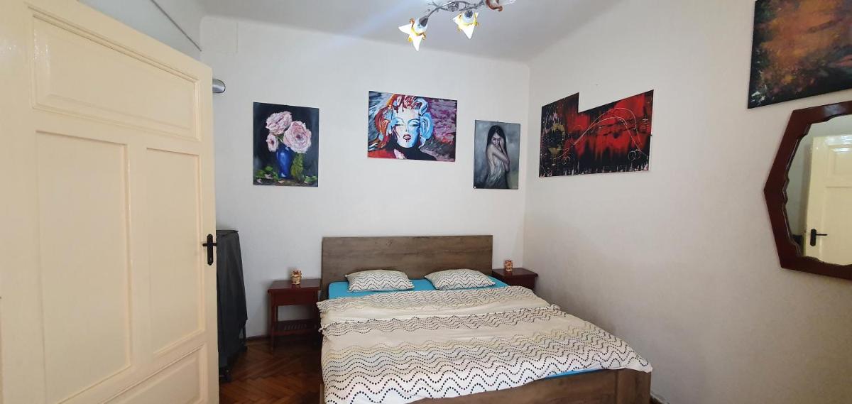 Petri Apartament view 2