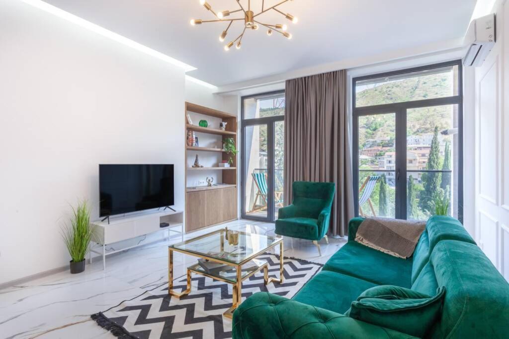 Luxury Vera - 2 bdrm @ City Center