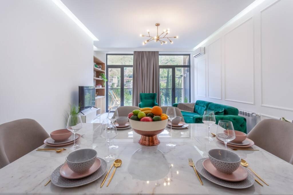 Luxury Vera - 2 bdrm @ City Center