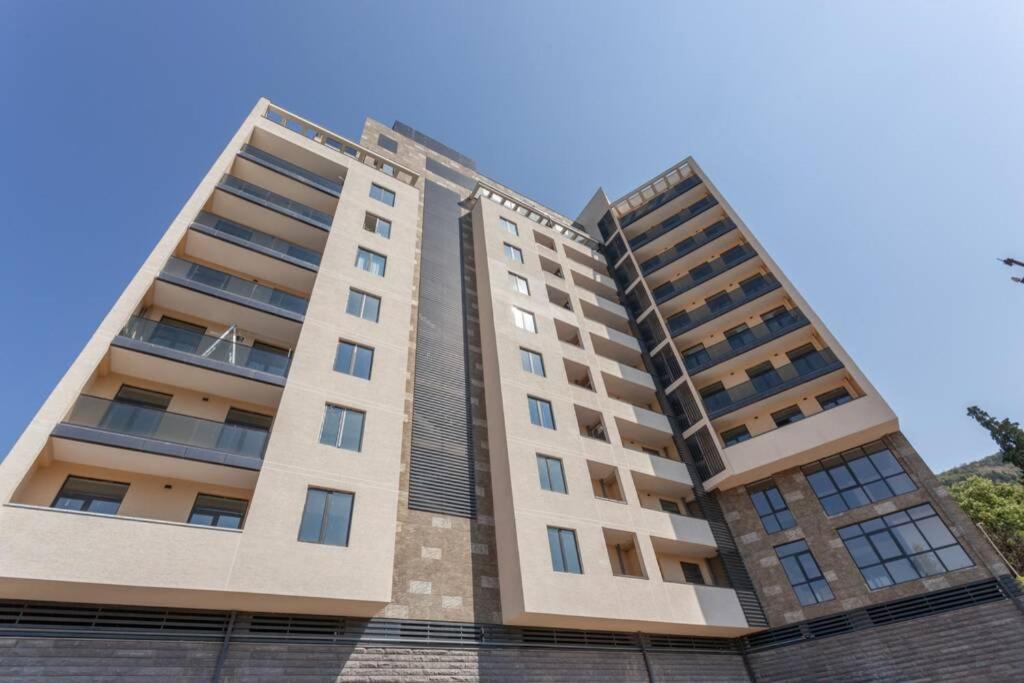 Luxury Vera - 2 bdrm @ City Center