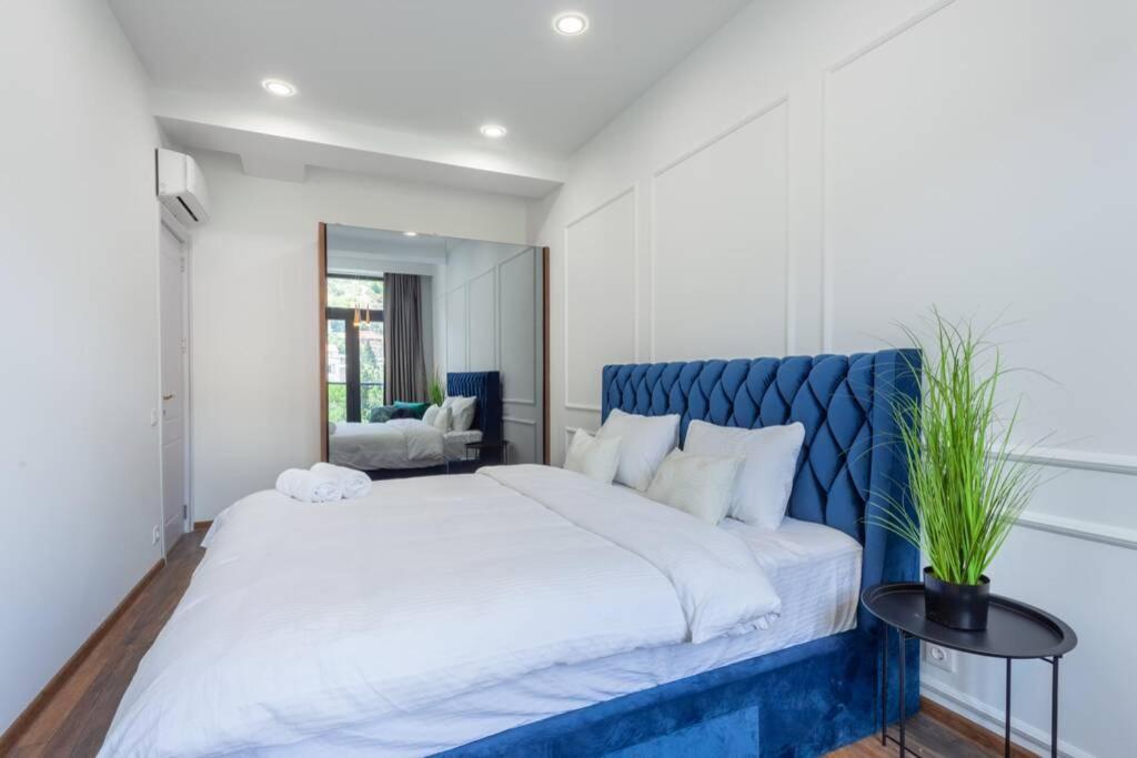 Luxury Vera - 2 bdrm @ City Center