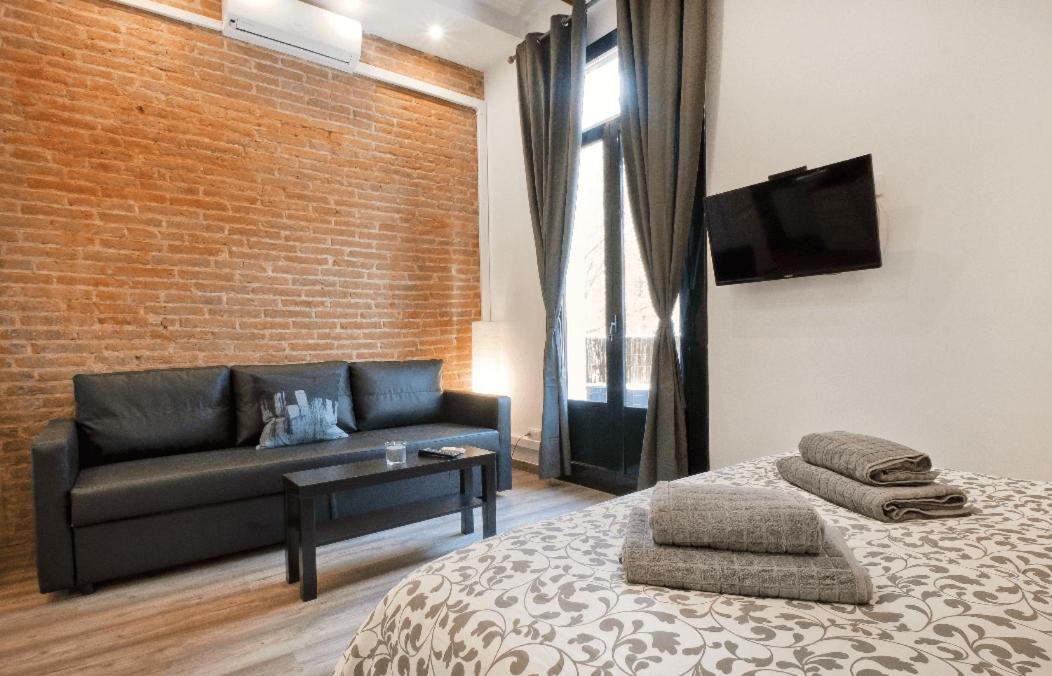 Suite Place Barcelona Diputació