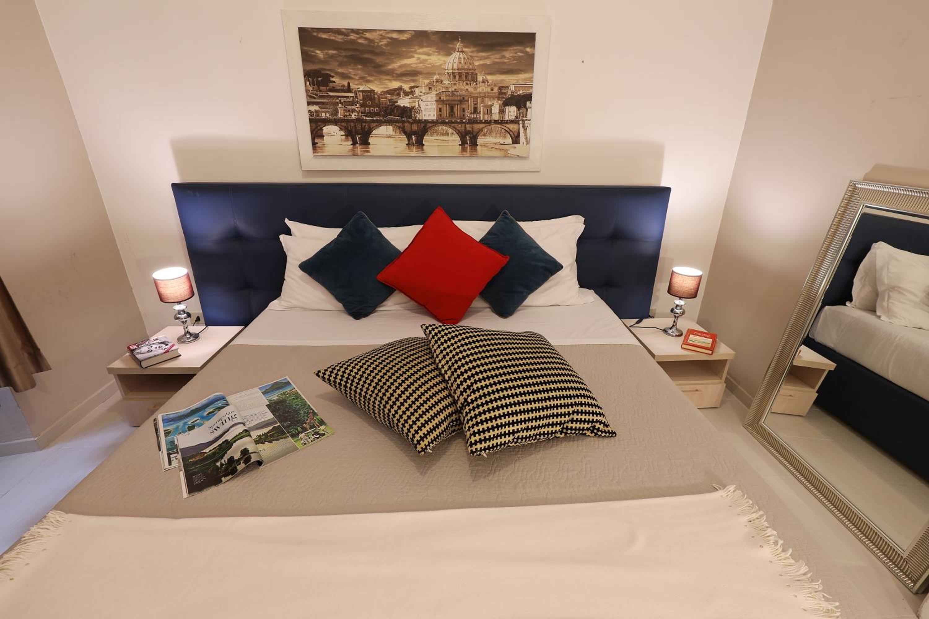 Grand Tour Rome Suites - Liberty Collection