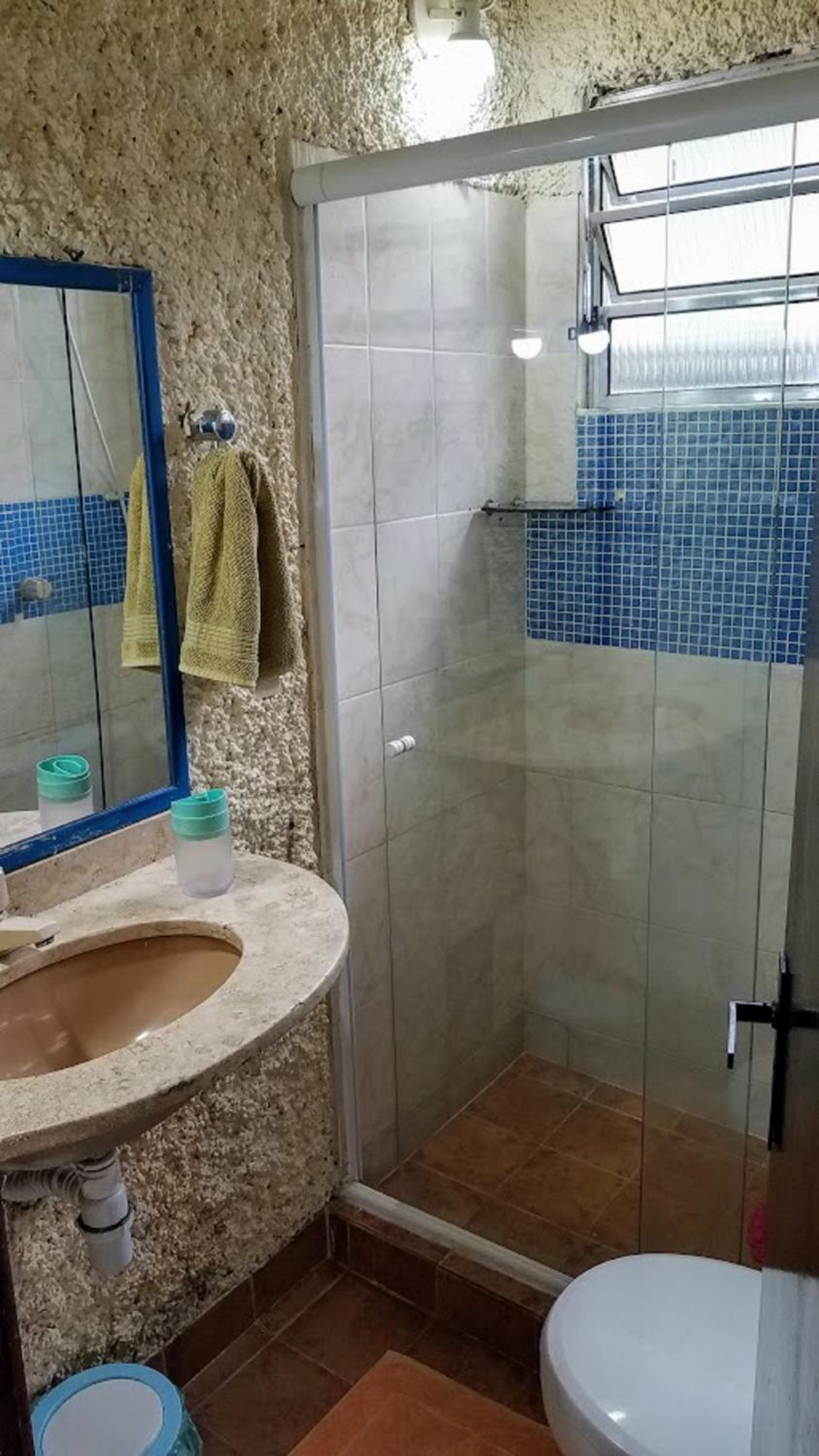 Excelente casa a 150 mts da Praia da Ferradura