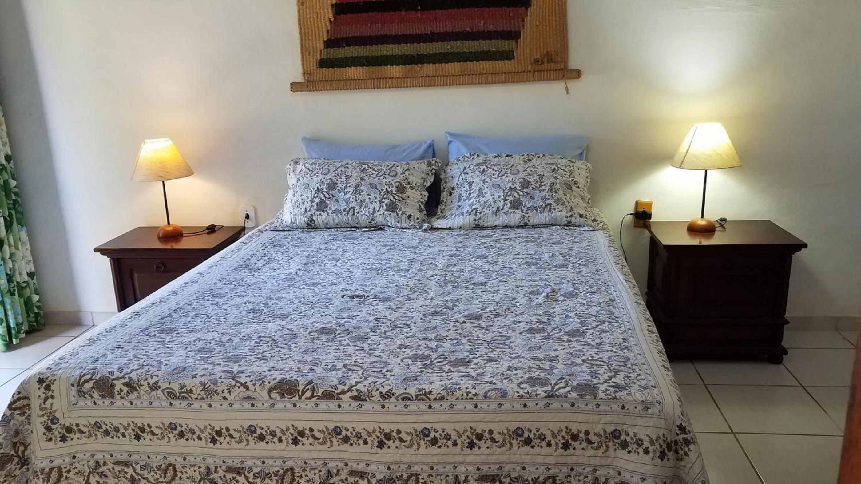 Excelente casa a 150 mts da Praia da Ferradura
