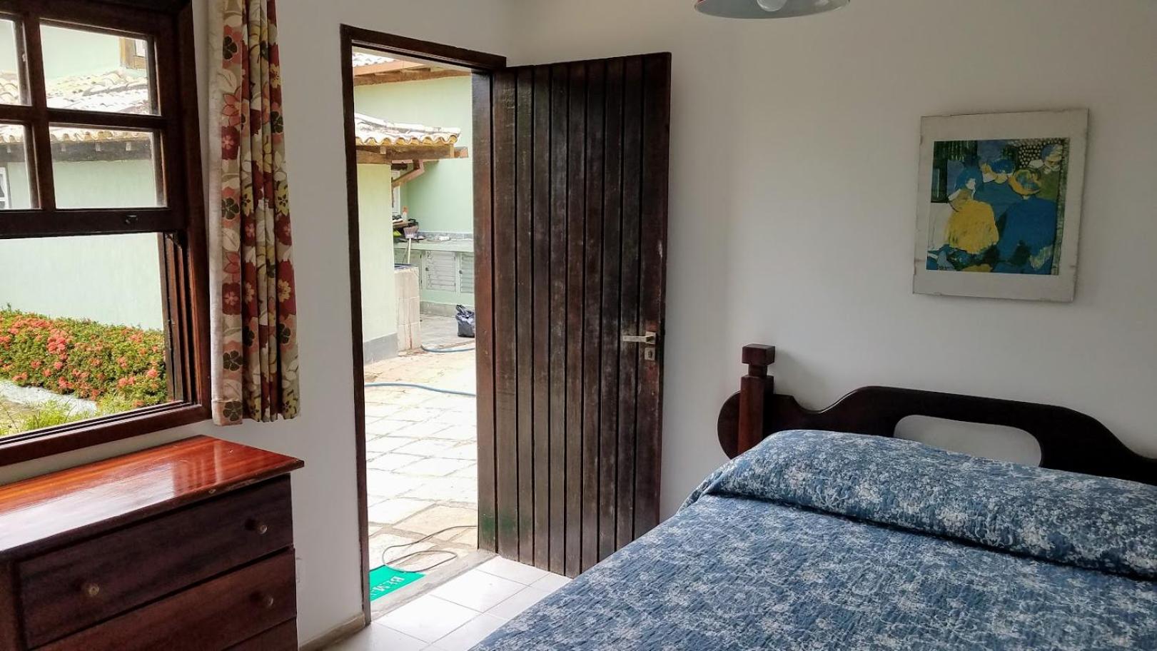 Excelente casa a 150 mts da Praia da Ferradura