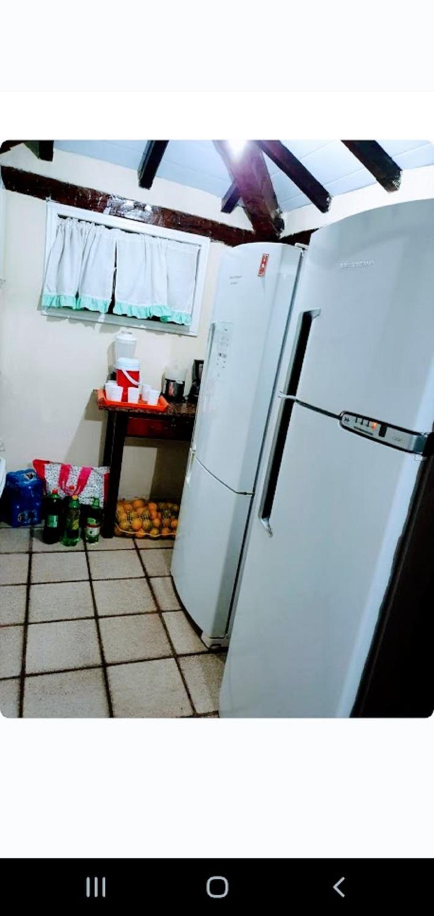 Excelente casa a 150 mts da Praia da Ferradura