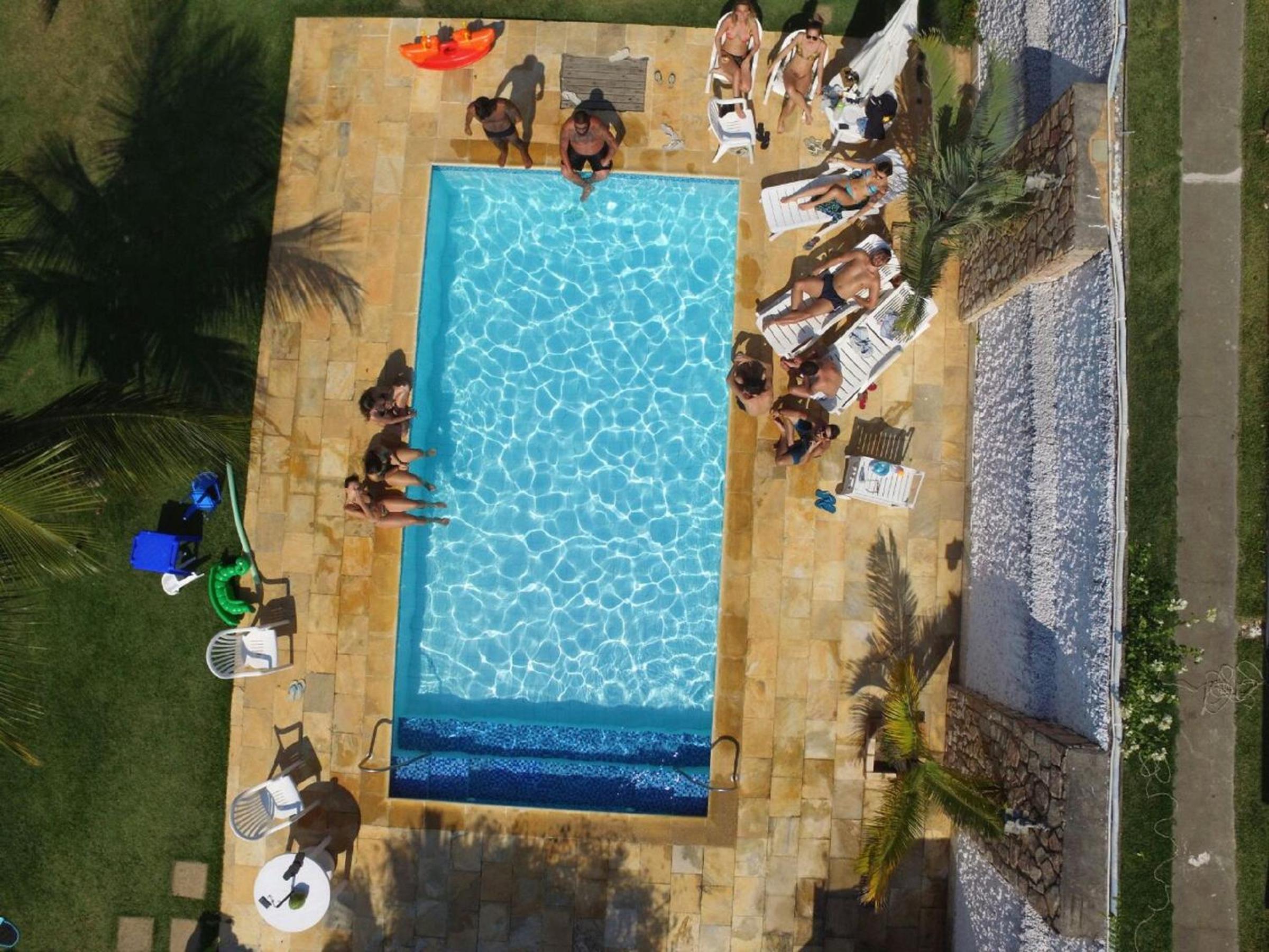 Excelente casa a 150 mts da Praia da Ferradura