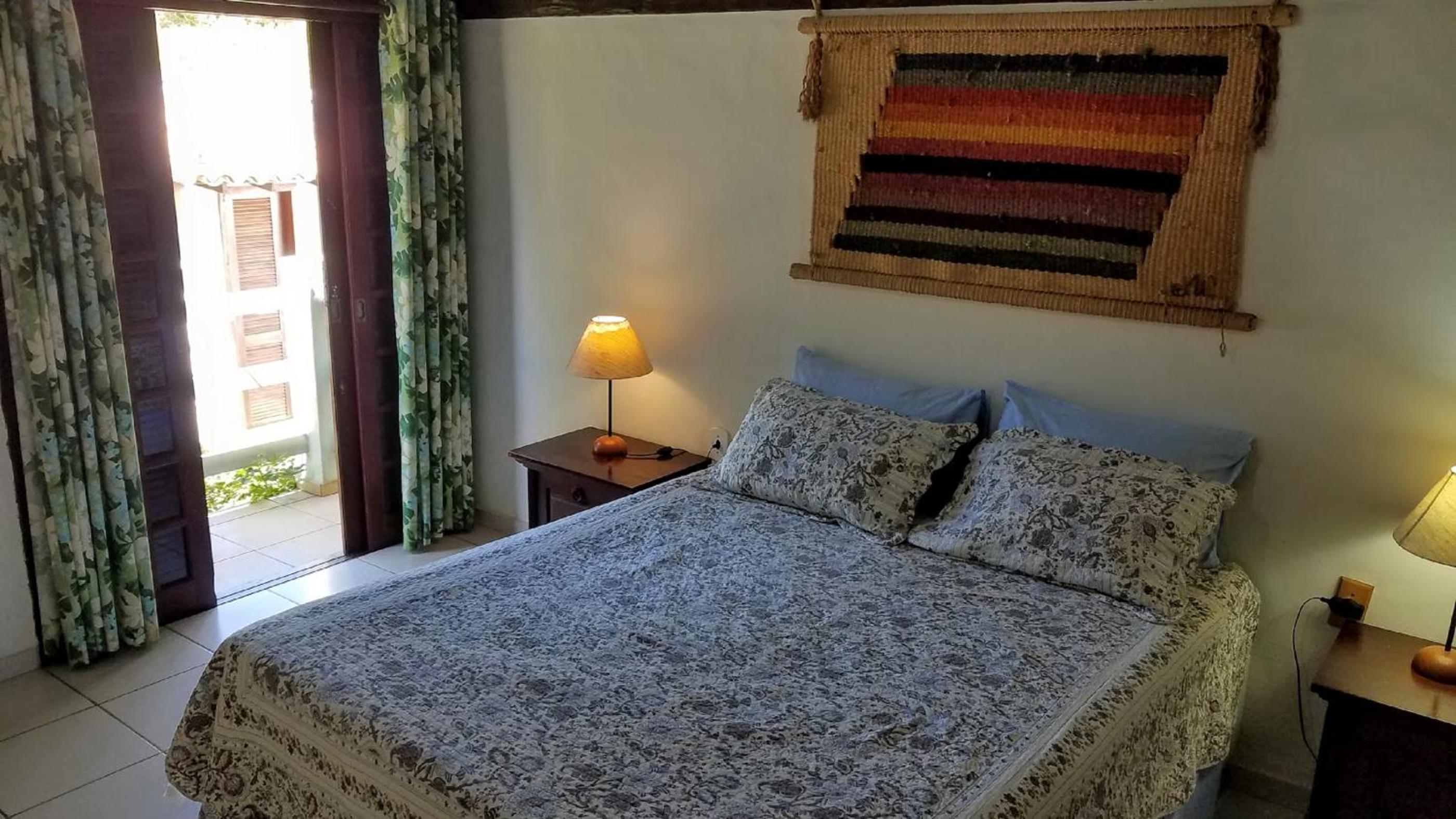 Excelente casa a 150 mts da Praia da Ferradura