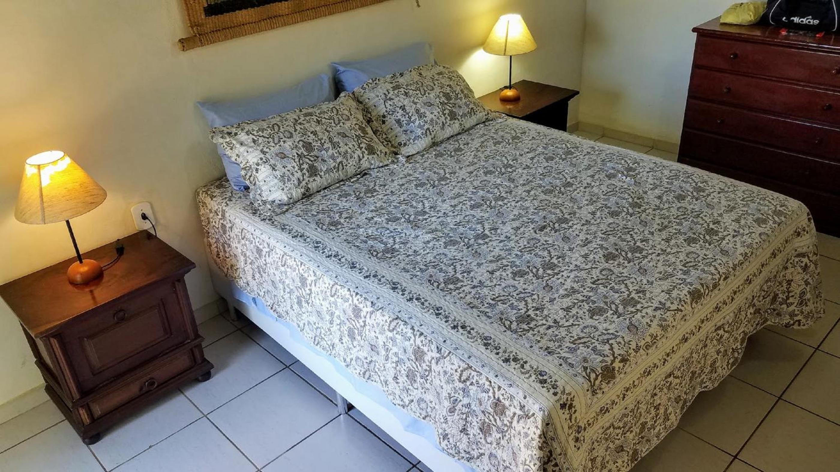 Excelente casa a 150 mts da Praia da Ferradura