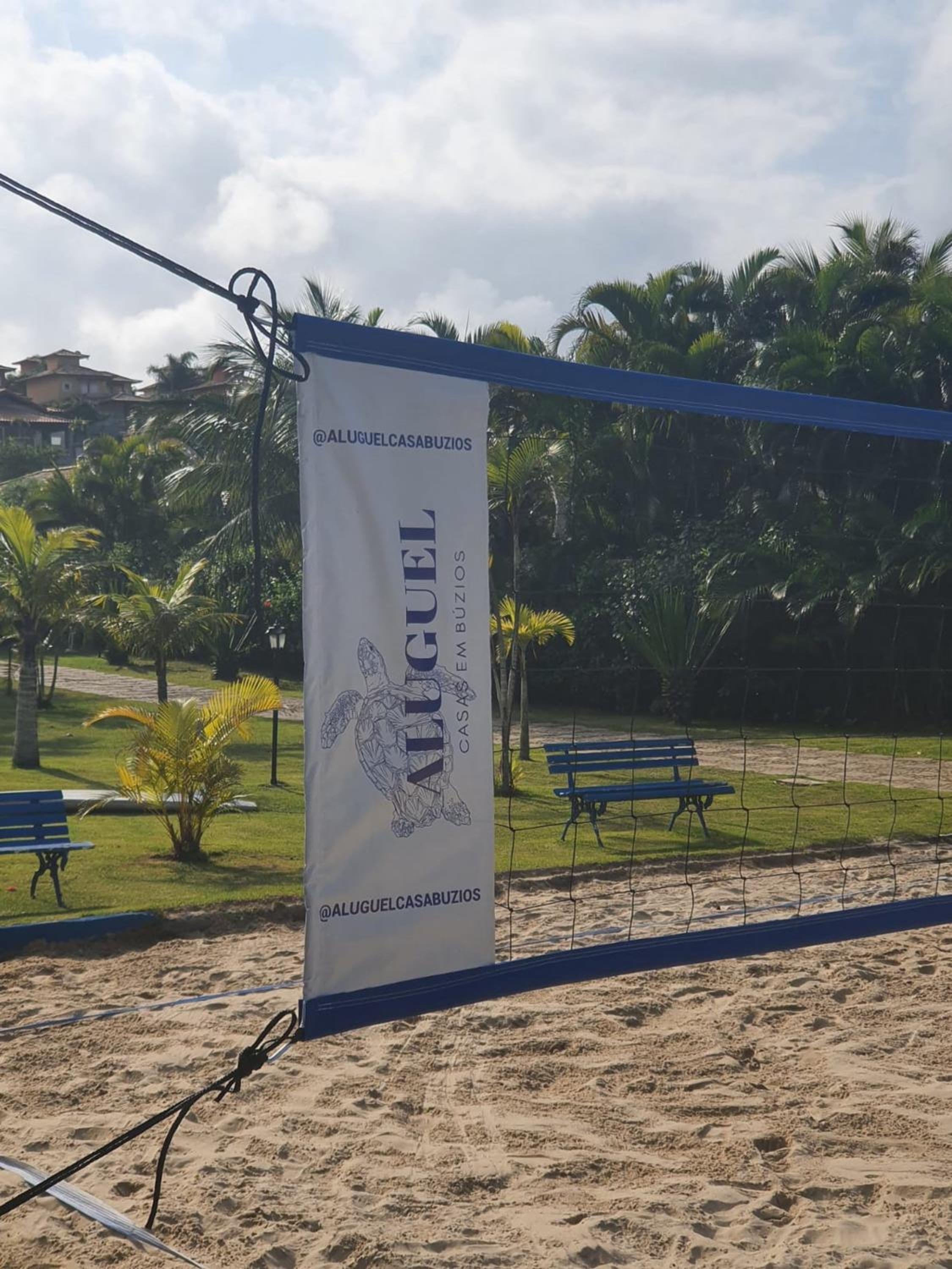 Excelente casa a 150 mts da Praia da Ferradura