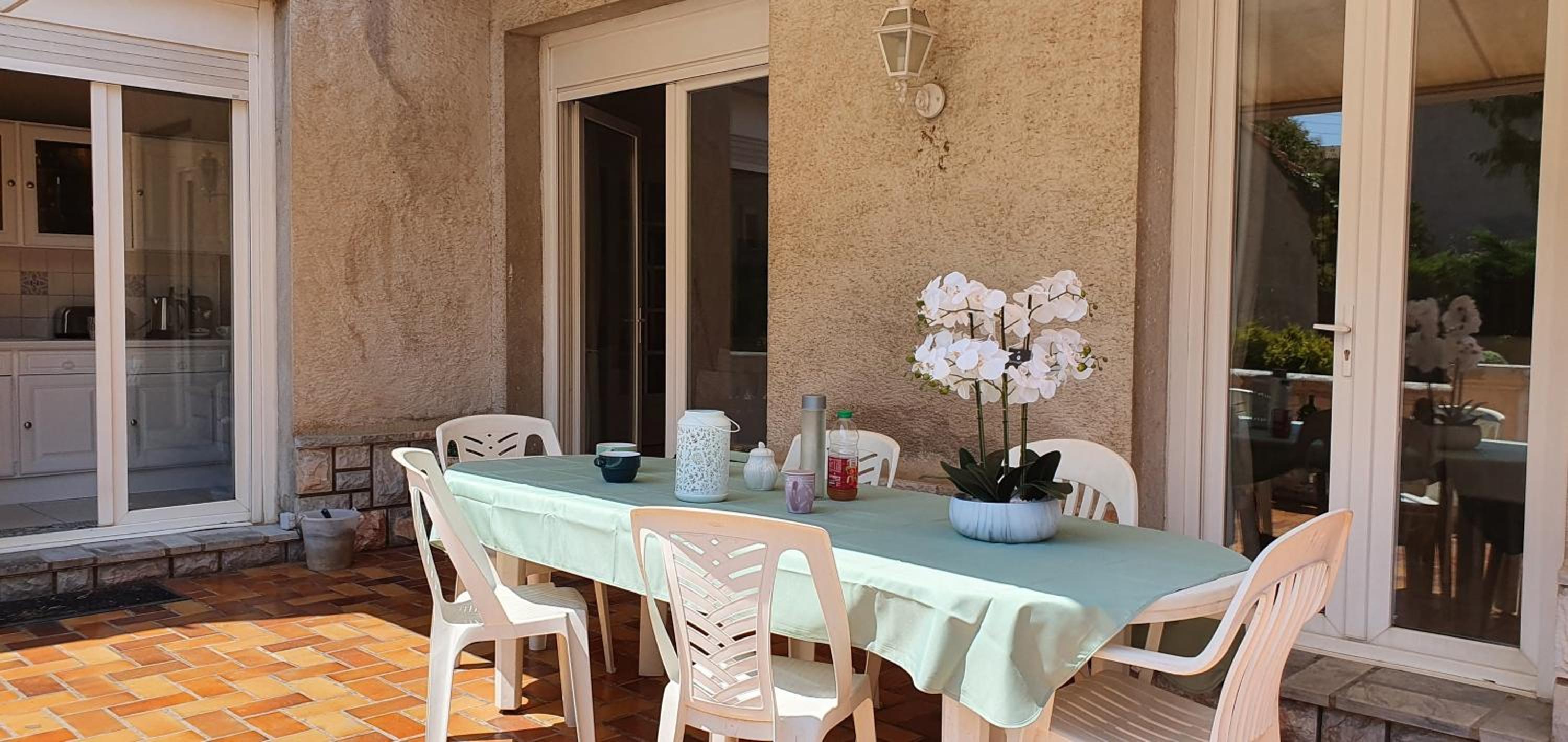 La casa de Margarita y Sisco, Villa avec piscine