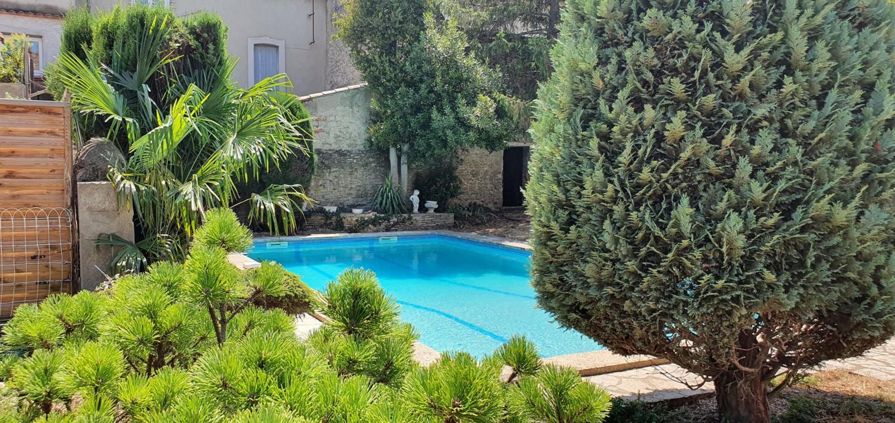 La casa de Margarita y Sisco, Villa avec piscine