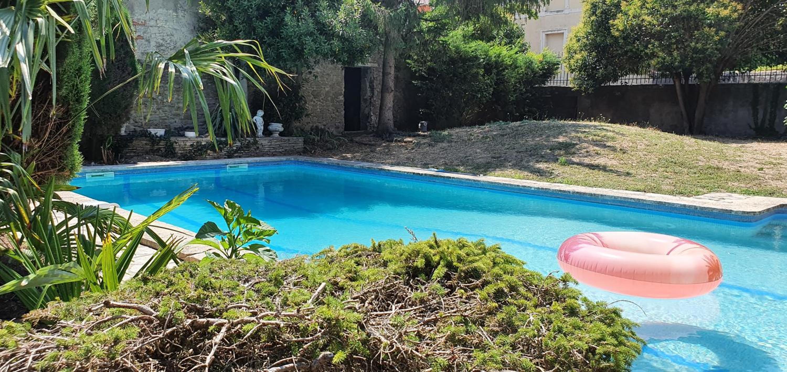 La casa de Margarita y Sisco, Villa avec piscine