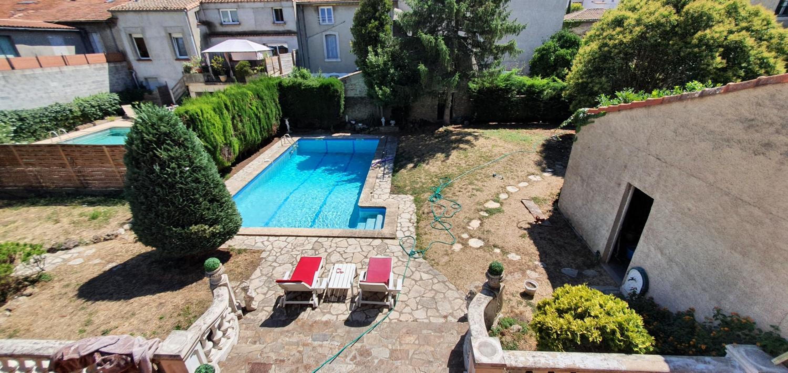 La casa de Margarita y Sisco, Villa avec piscine