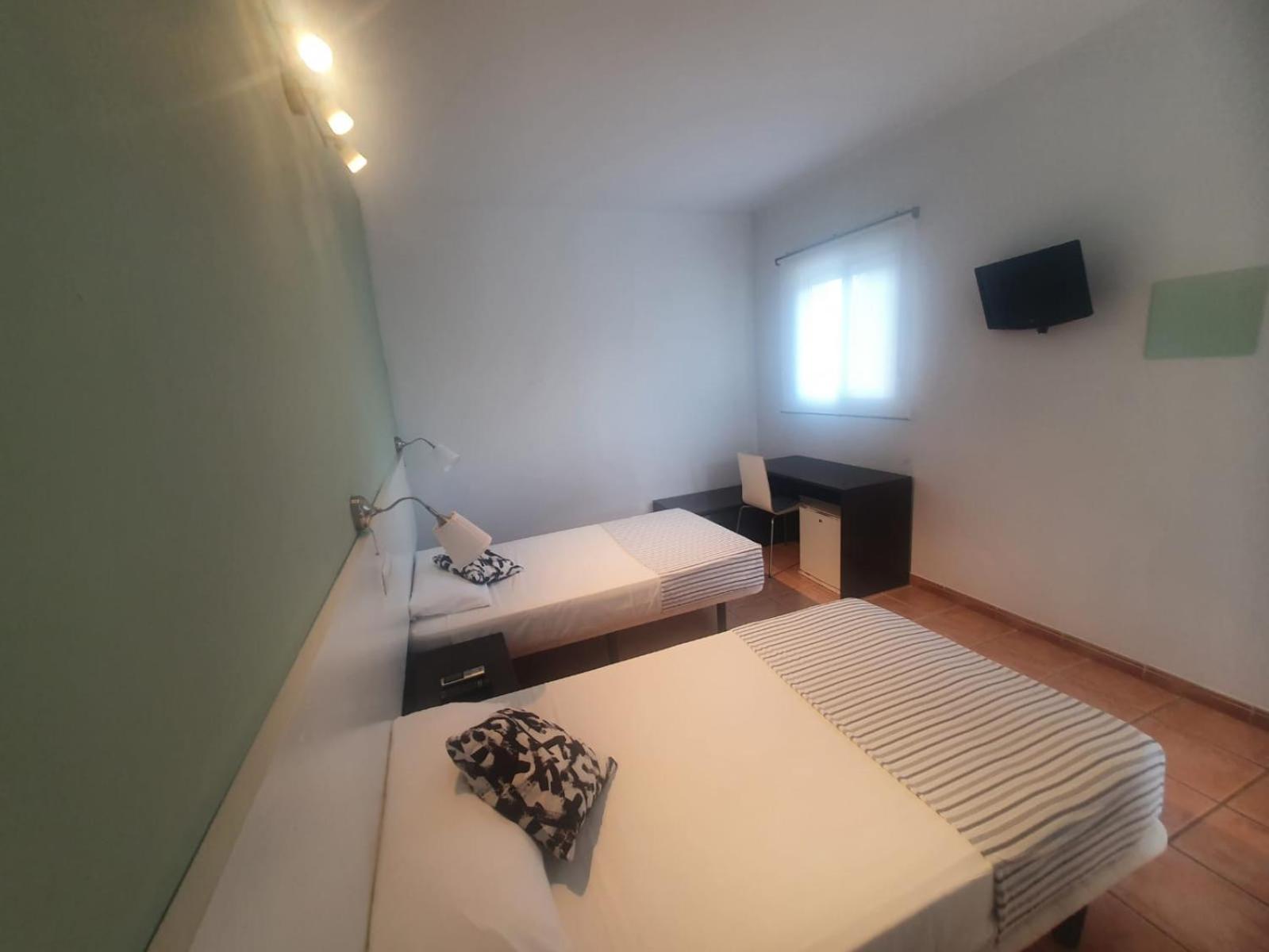 Hotel Hostal Ayamonte Los Mellizos - Image 1