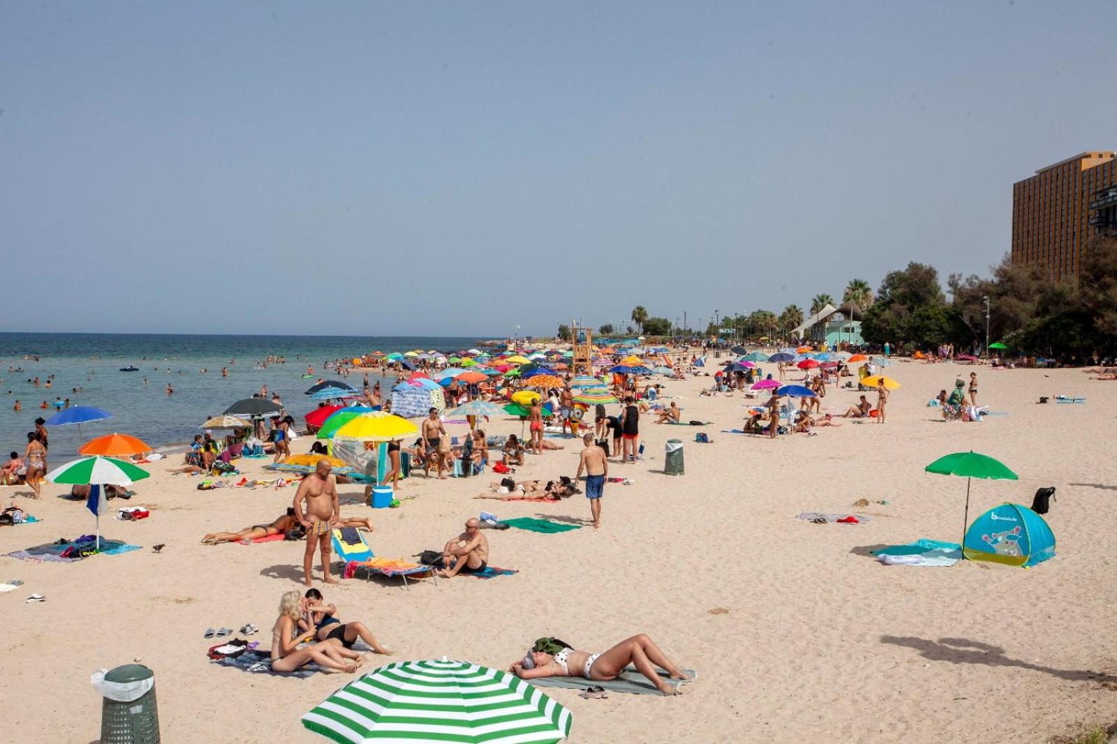 Pane & Pomodoro Beach Roomy Flat view 2