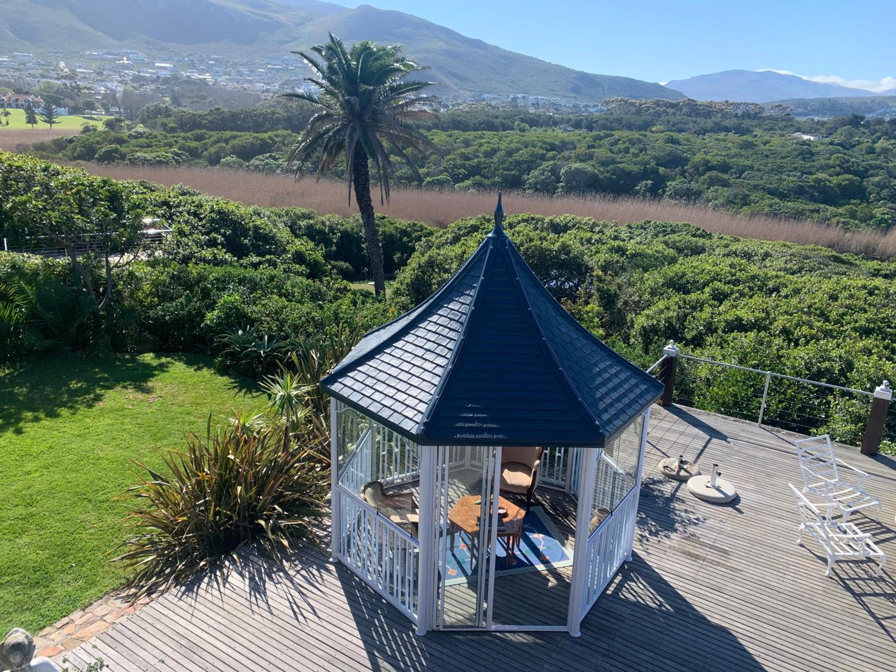 Kennedys Beach Villa