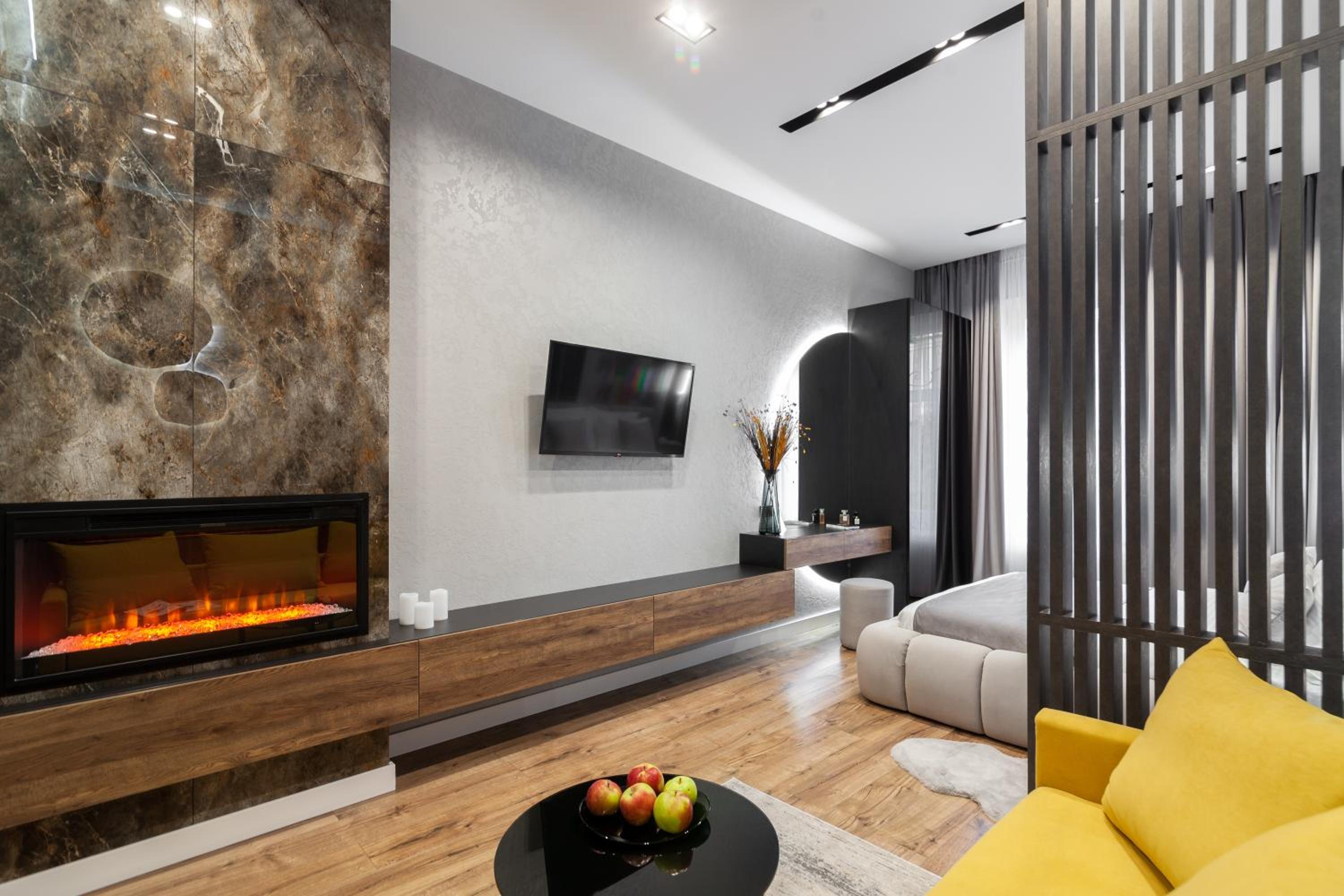 Dream apartament on Drahomanova street view 2