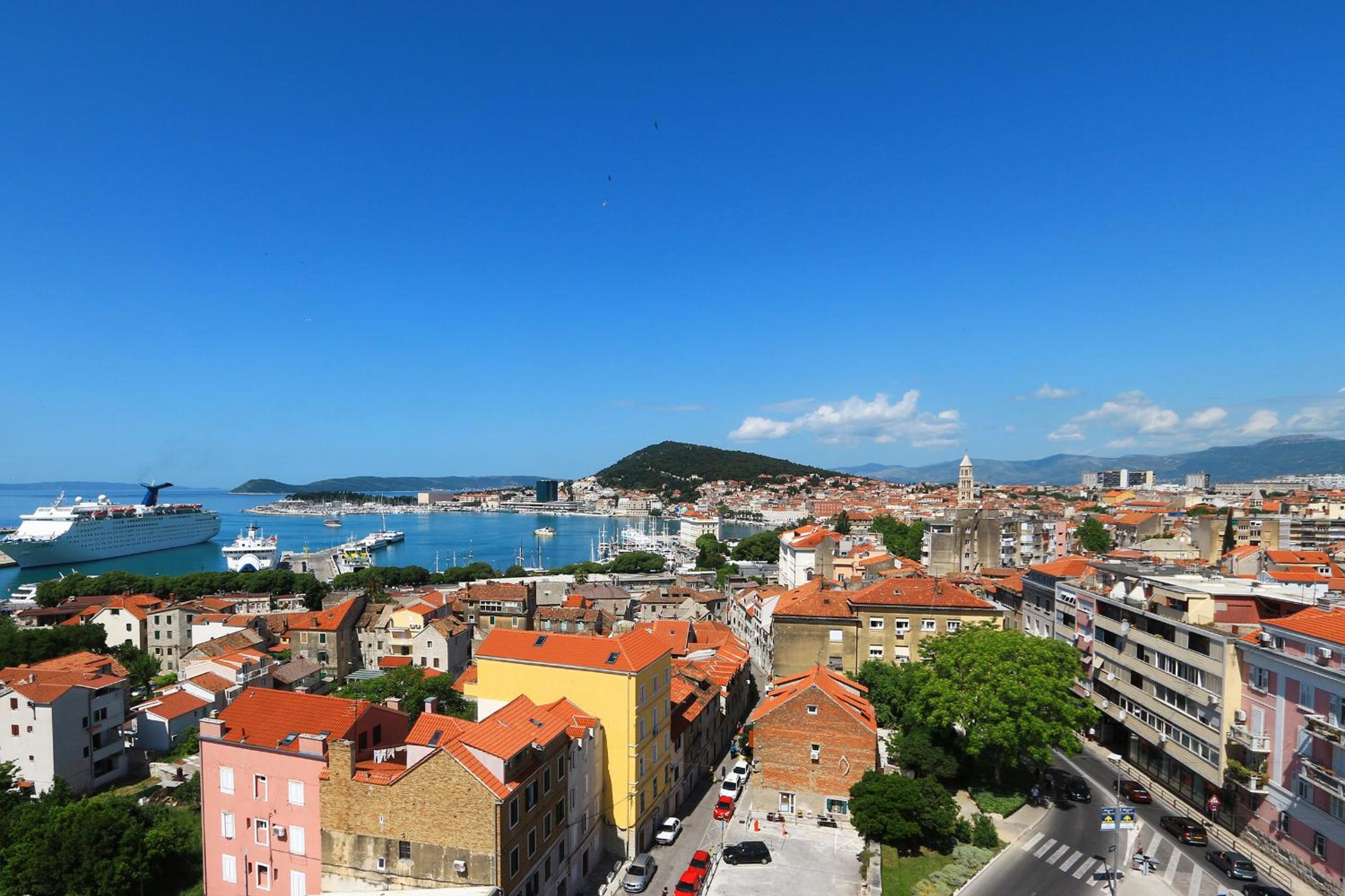 The View Luxury Rooms